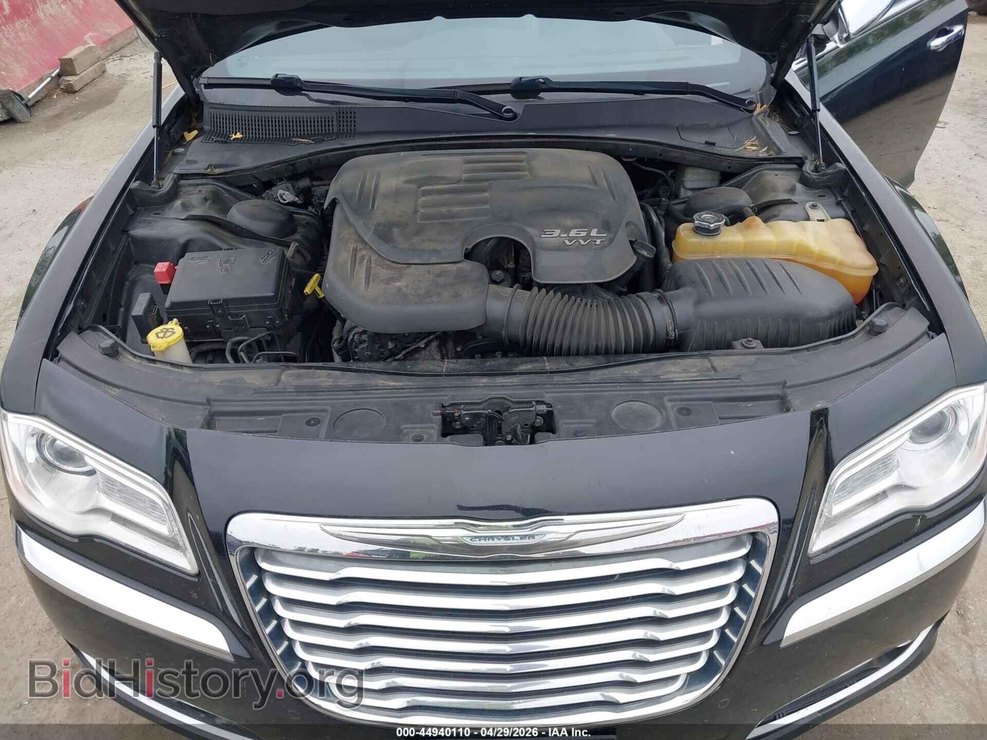 2012 CHRYSLER 300 - VIN: 2C3CCAHG4CH258893 - Фото 10
