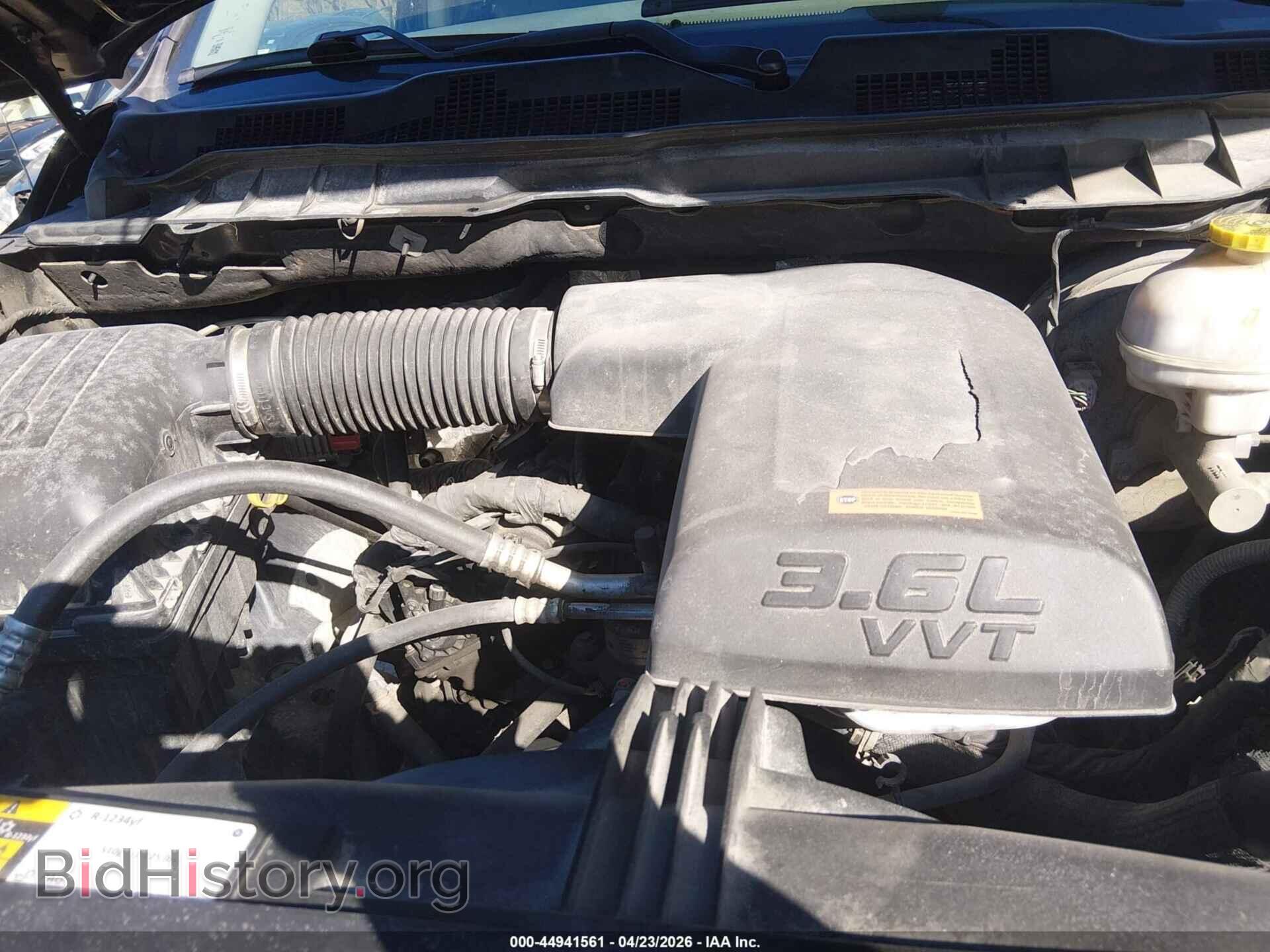 2018 RAM 1500 - VIN: 1C6RR7FG9JS269220 - Photo 10