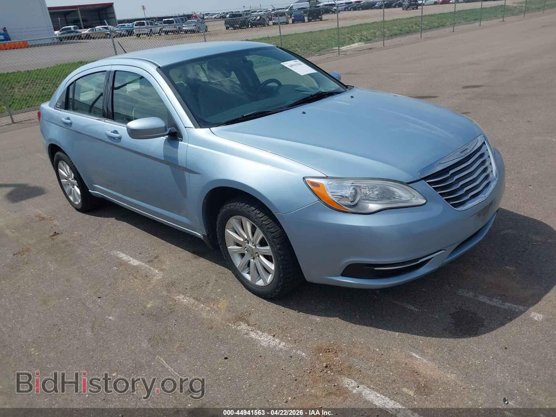 Фотография 1C3CCBBB7DN598745 - CHRYSLER 200 2013