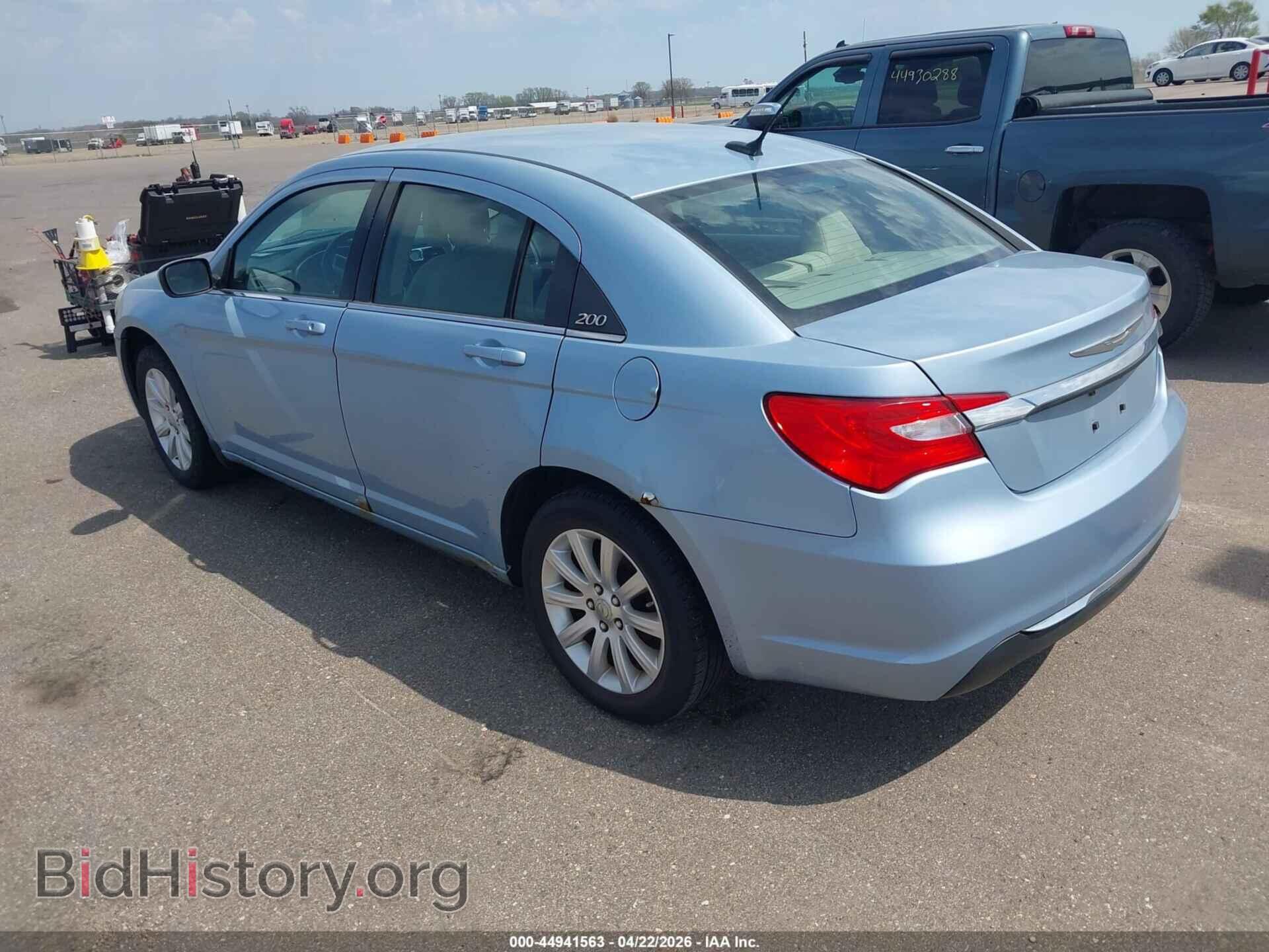 2013 CHRYSLER 200 - VIN: 1C3CCBBB7DN598745 - Photo 3