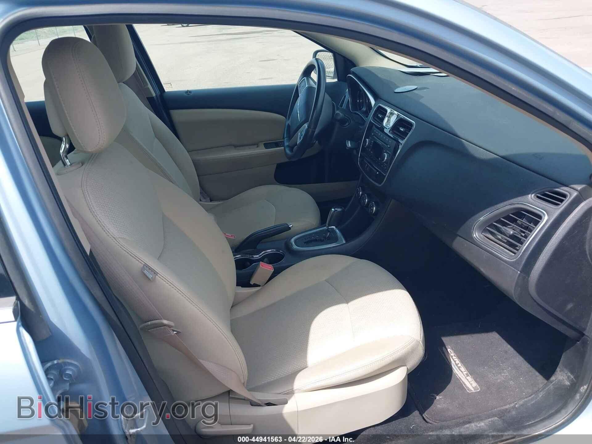 2013 CHRYSLER 200 - VIN: 1C3CCBBB7DN598745 - Photo 5