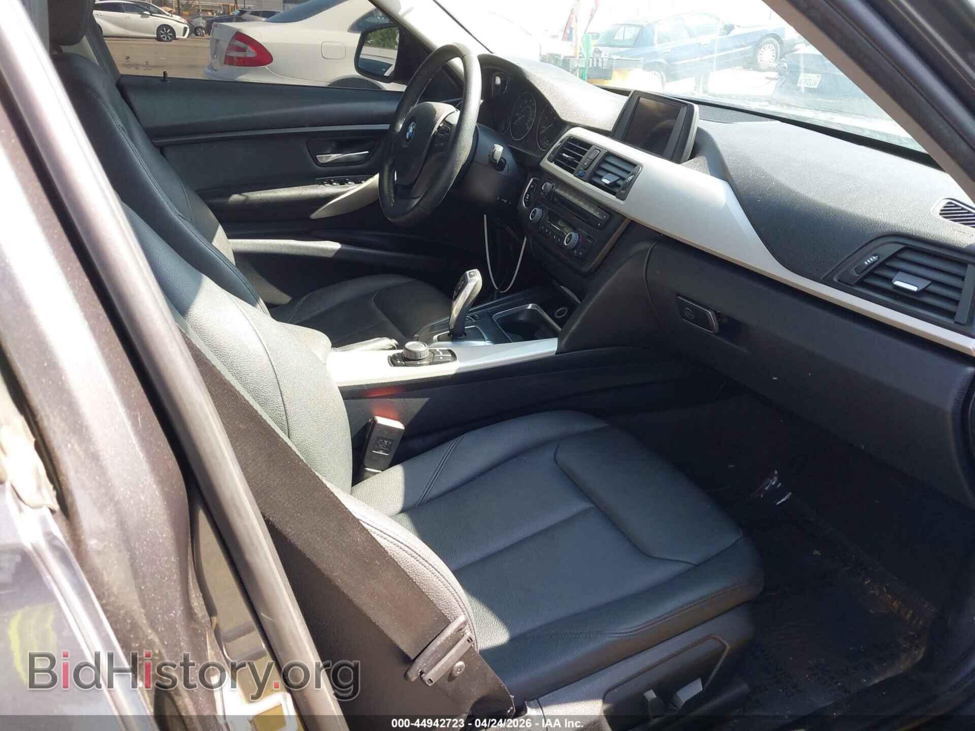 2015 BMW 320I - VIN: WBA3B1C5XFK135842 - Фото 5