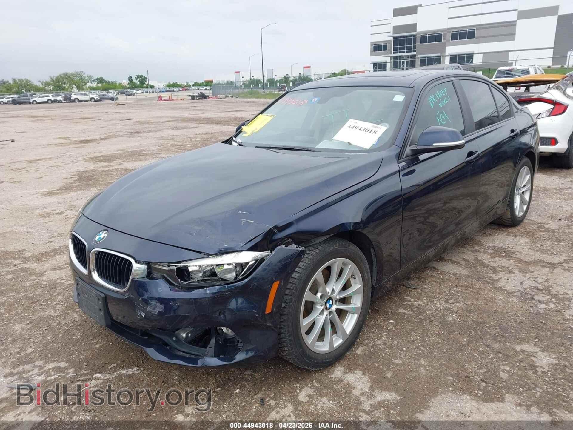 2017 BMW 320I - VIN: WBA8E1G54HNU12638 - Фото 2