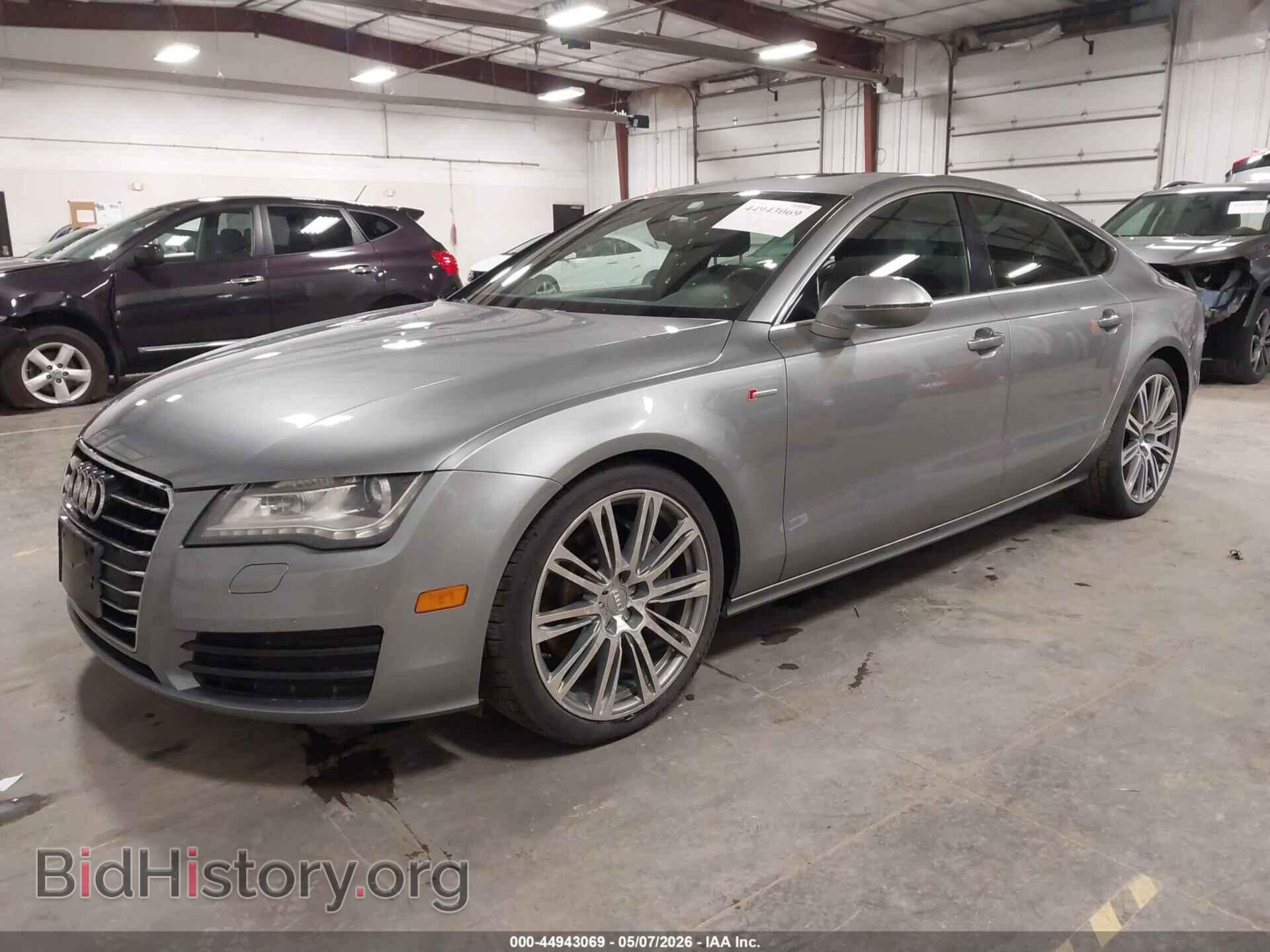 2013 AUDI A7 - VIN: WAUYGAFC9DN068535 - Photo 2