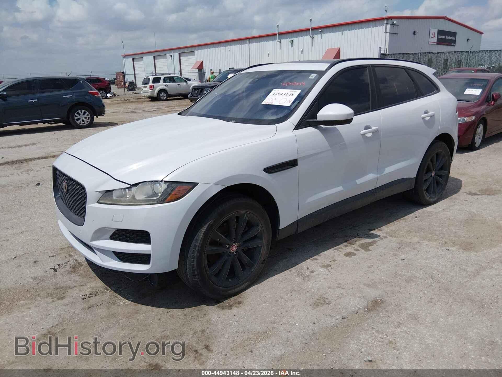 2017 JAGUAR F-PACE - VIN: SADCK2BV6HA895273 - Photo 2