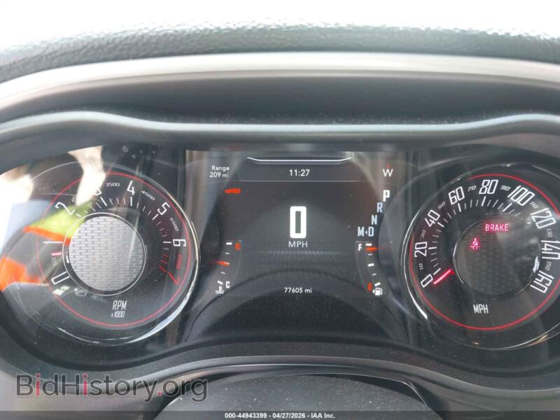 2022 Dodge CHALLENGER (VIN 2C3CDZAG5NH151358) — photo 7 of 17