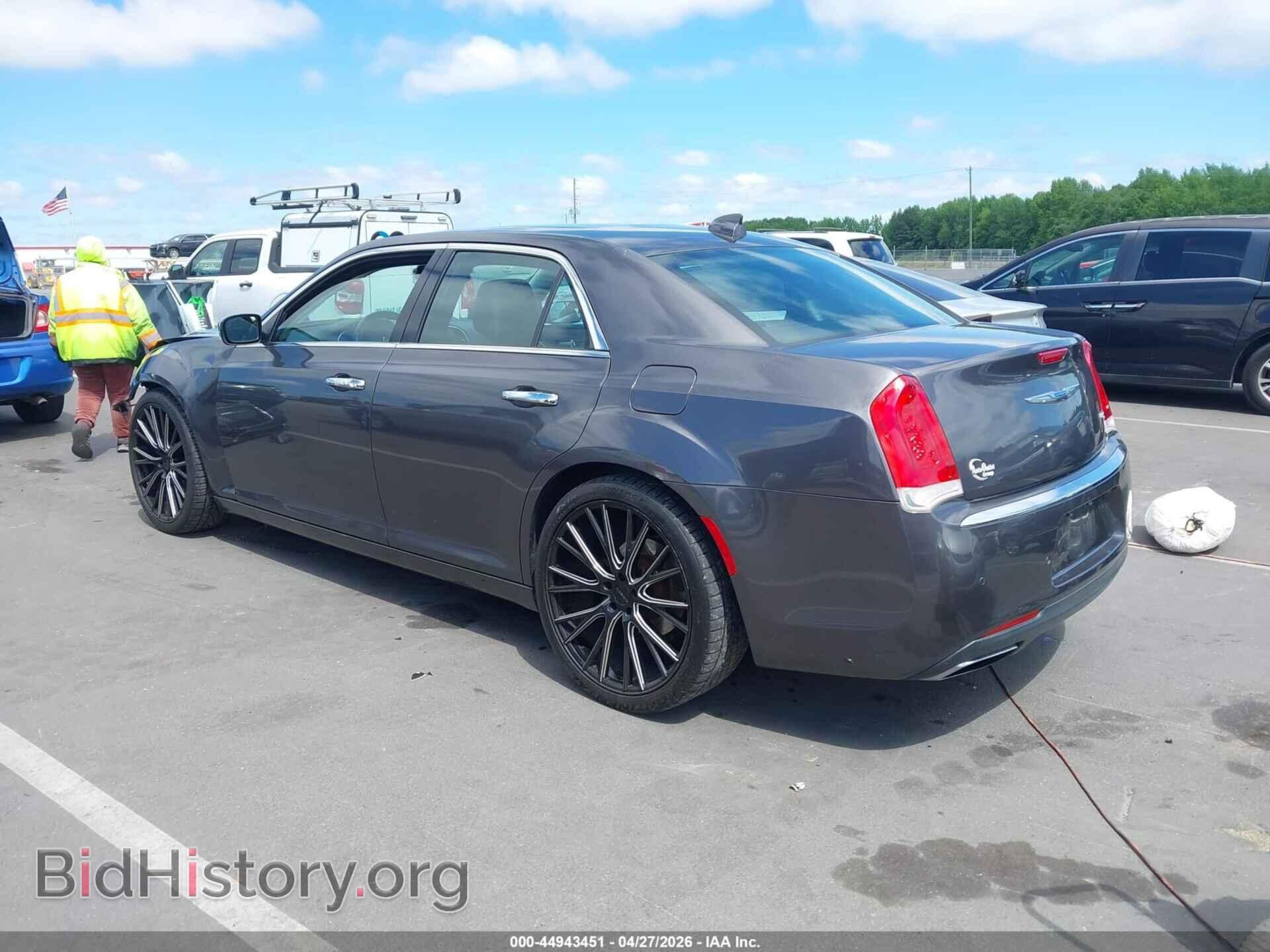 2017 CHRYSLER 300C - VIN: 2C3CCAET3HH516264 - Фото 3