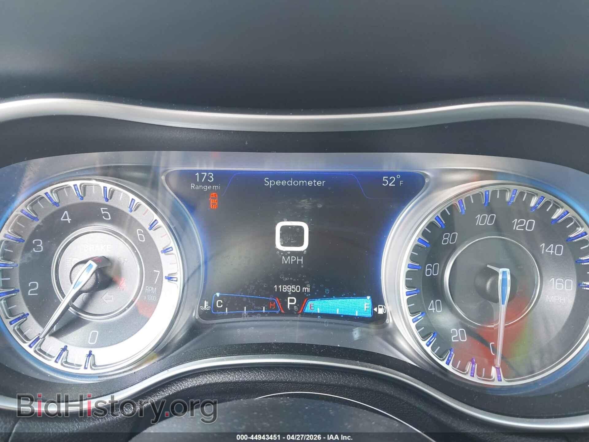 2017 CHRYSLER 300C - VIN: 2C3CCAET3HH516264 - Фото 7