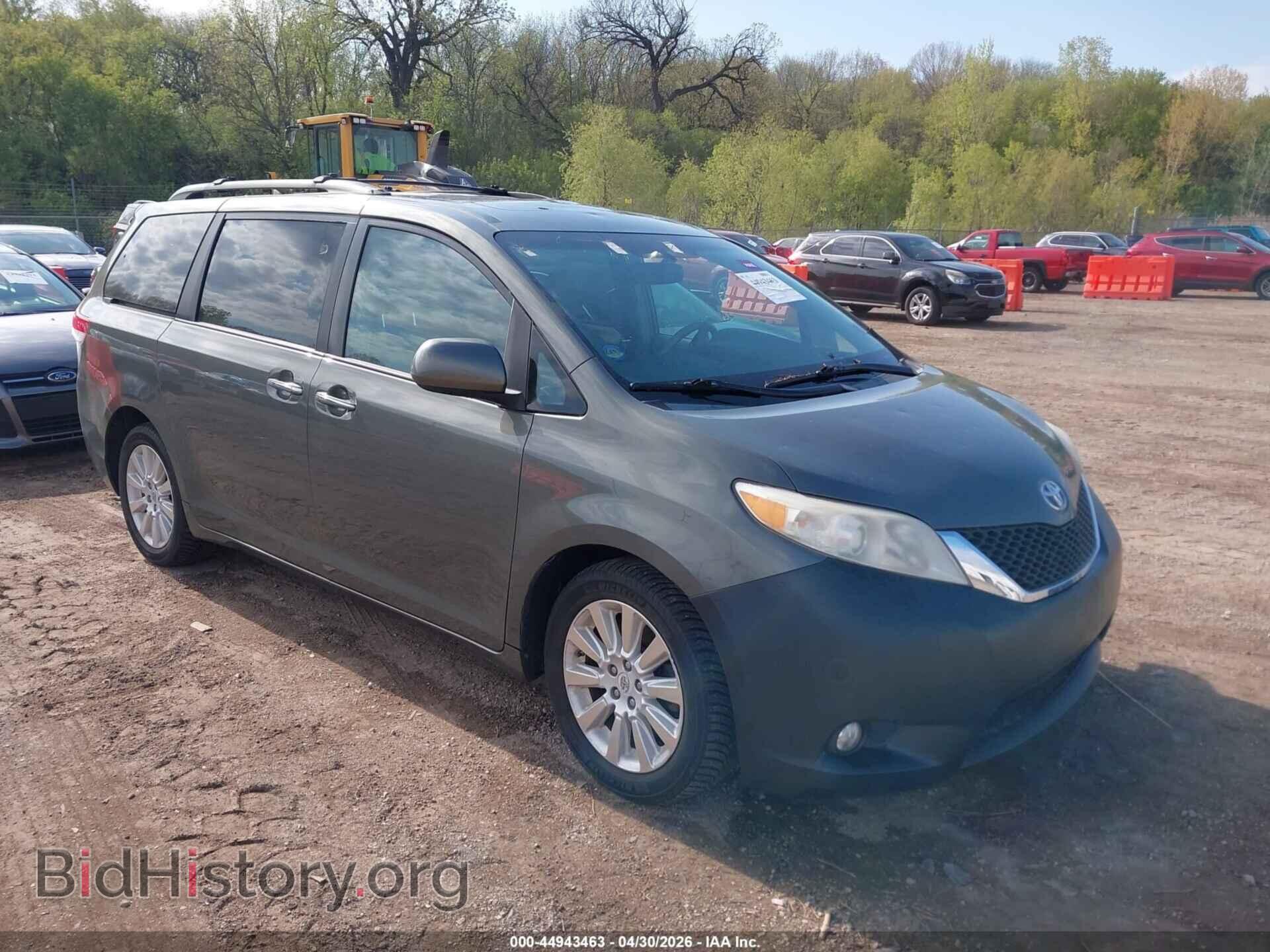 Photo 5TDDK3DC4CS036468 - TOYOTA SIENNA 2012