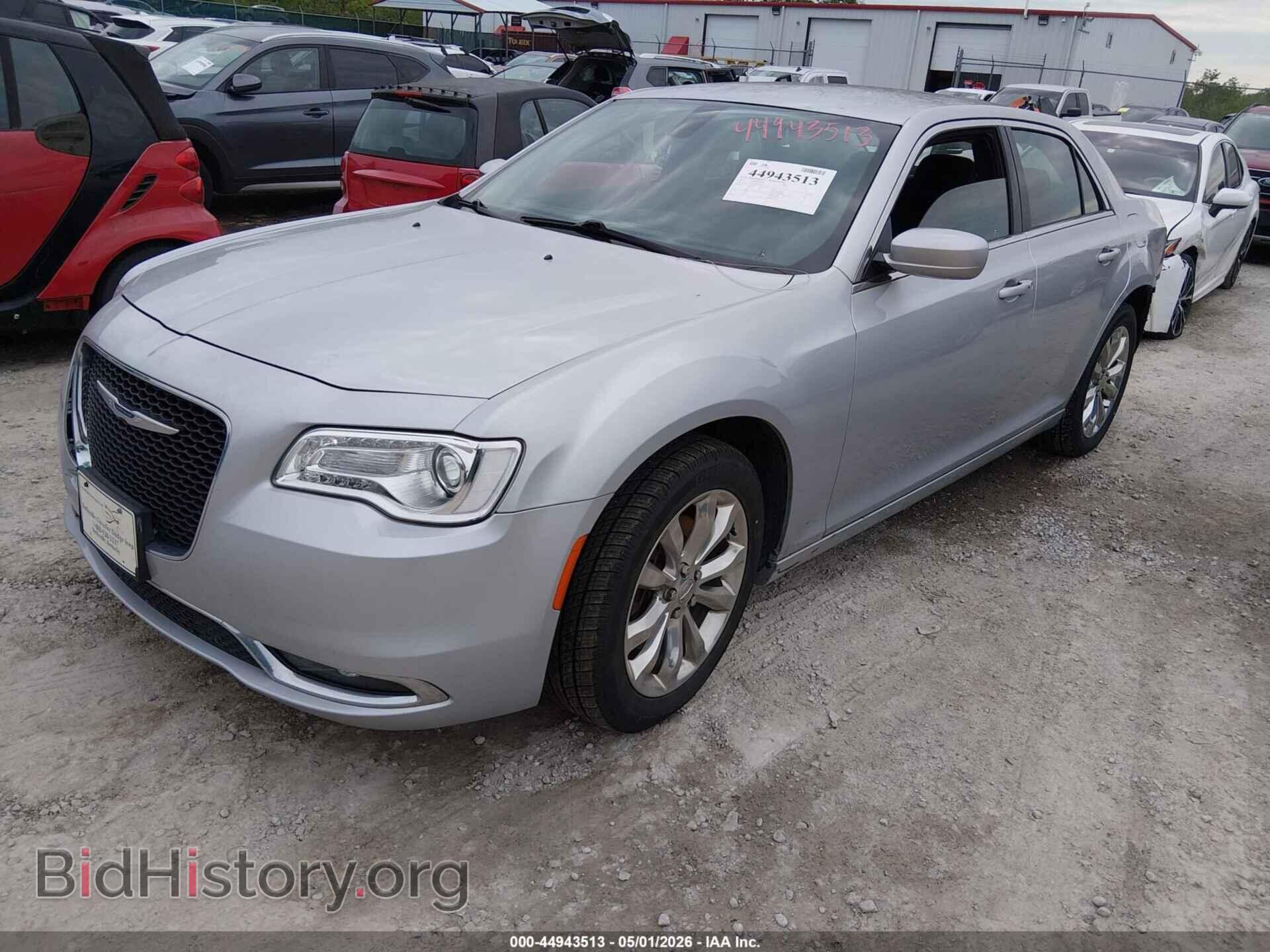 2021 CHRYSLER 300 - VIN: 2C3CCARG3MH534206 - Photo 2