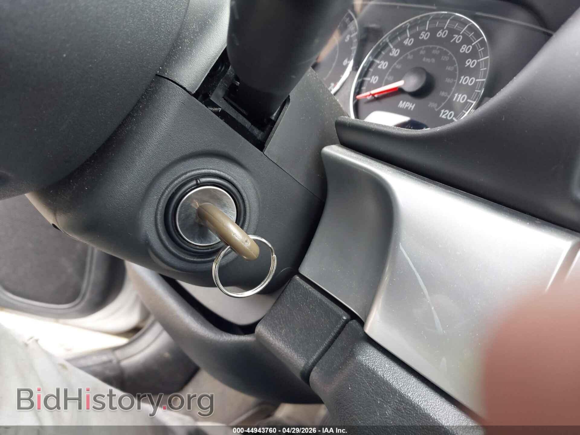 2005 CHRYSLER SEBRING - VIN: 1C3EL56RX5N705693 - Фото 11