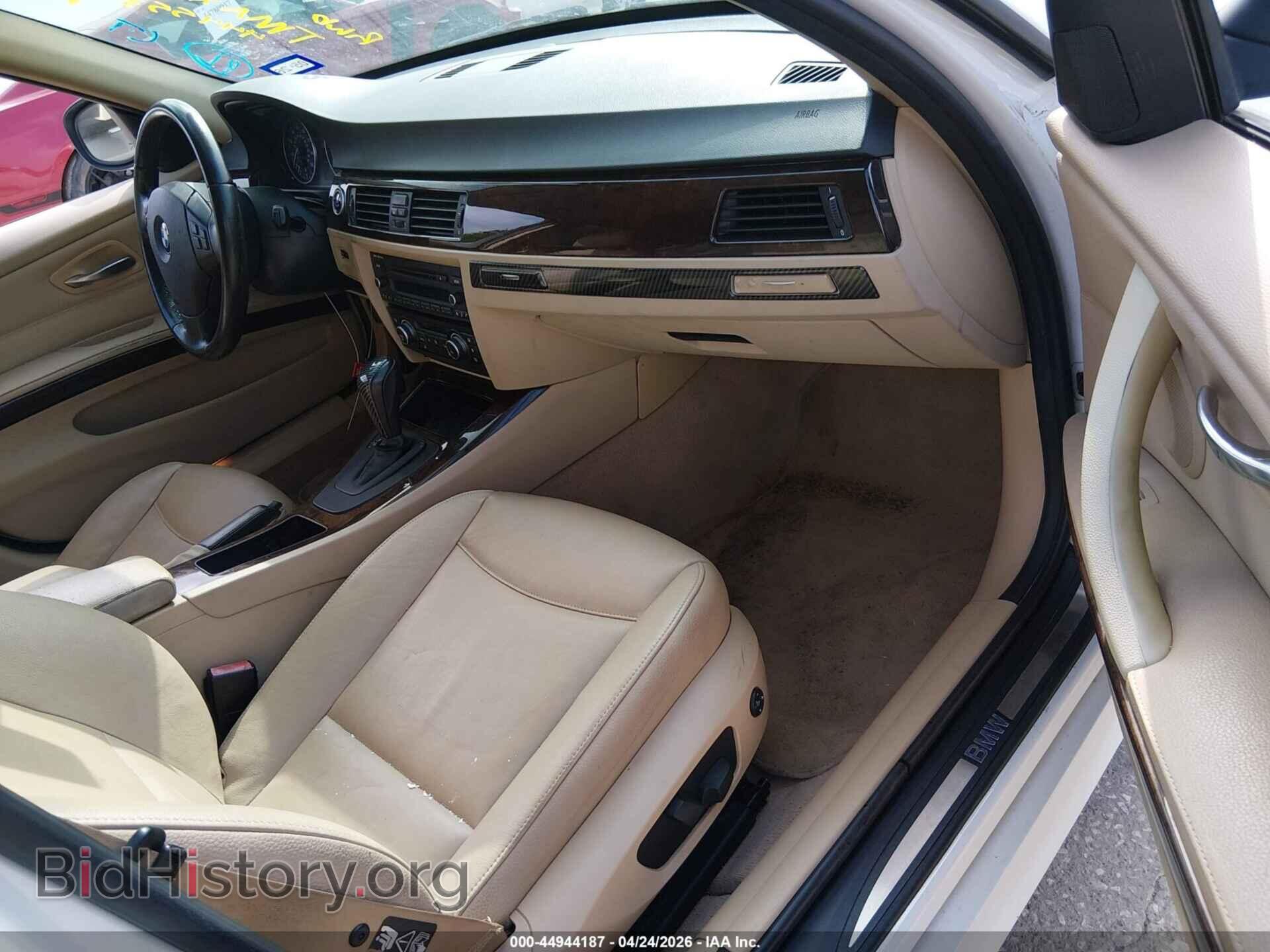 2011 BMW 328I - VIN: WBAPH5C54BA444553 - Фото 5