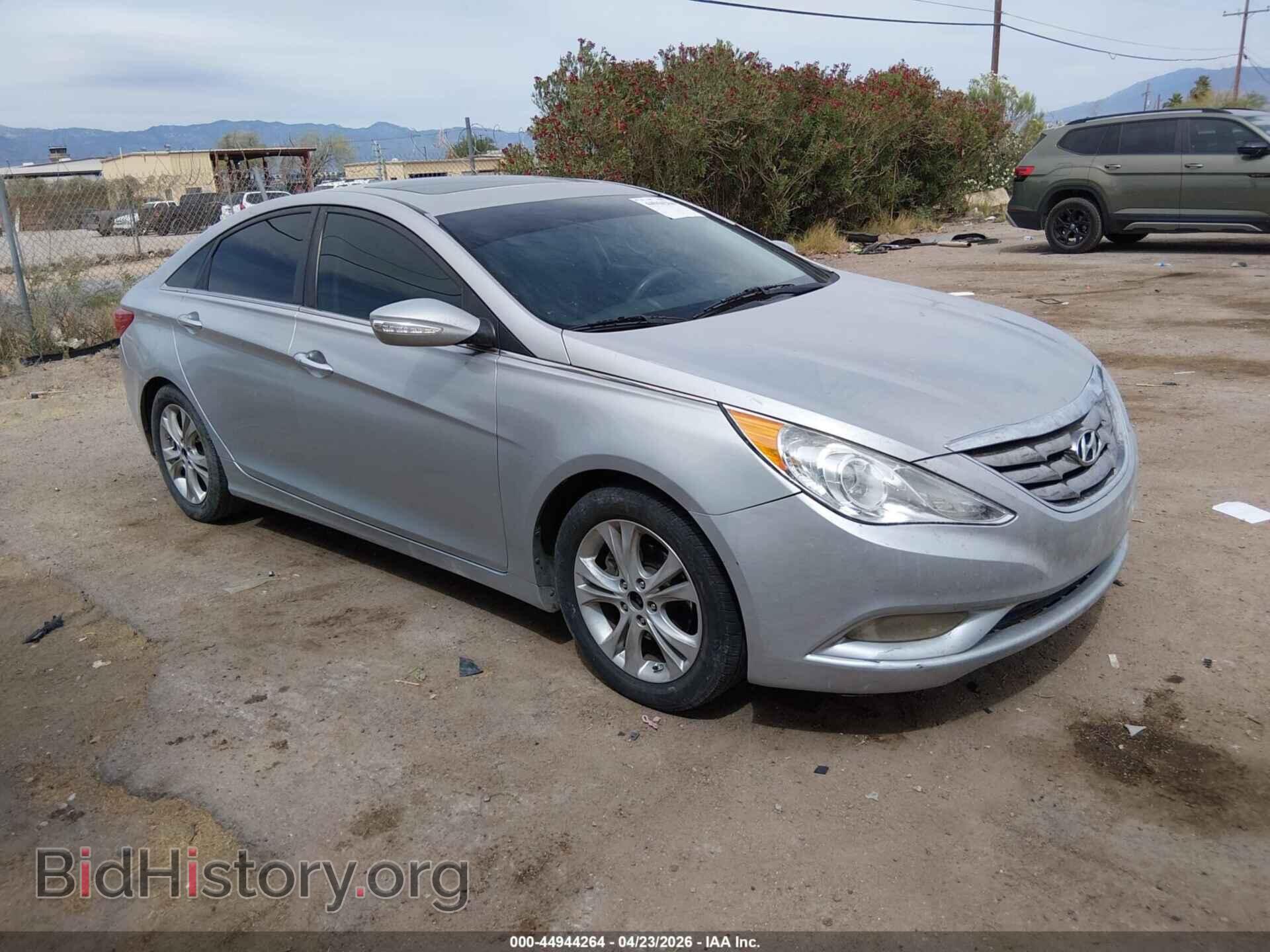 Photo 5NPEC4ACXBH136736 - HYUNDAI SONATA 2011