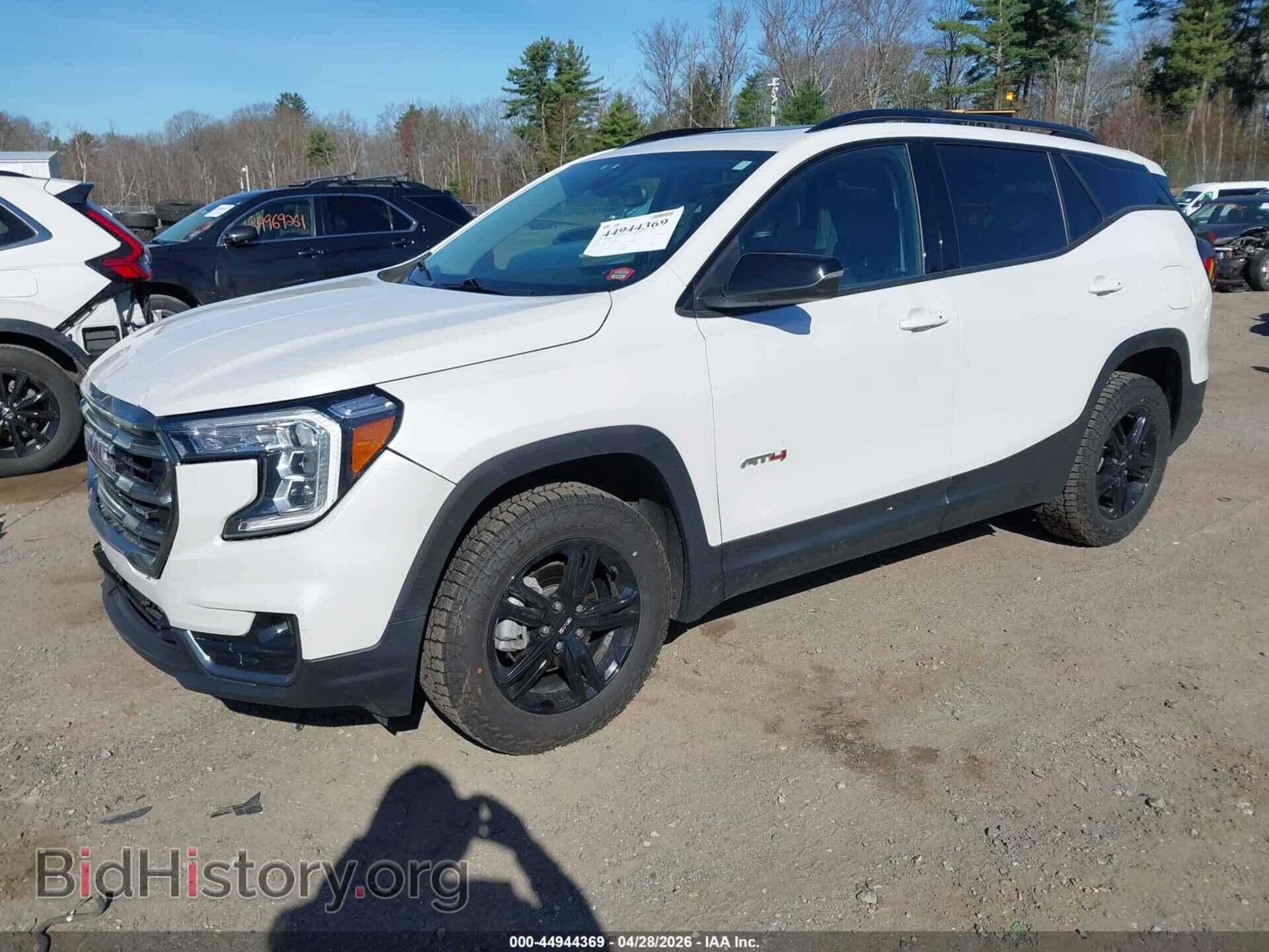 2022 GMC TERRAIN - VIN: 3GKALYEV9NL163985 - Фото 2