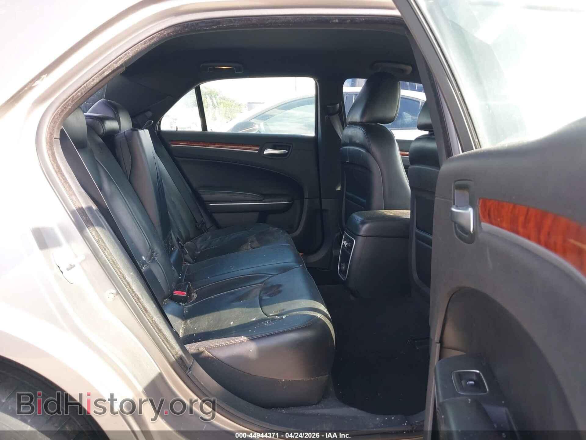 2014 CHRYSLER 300 - VIN: 2C3CCAAG9EH340499 - Фото 8