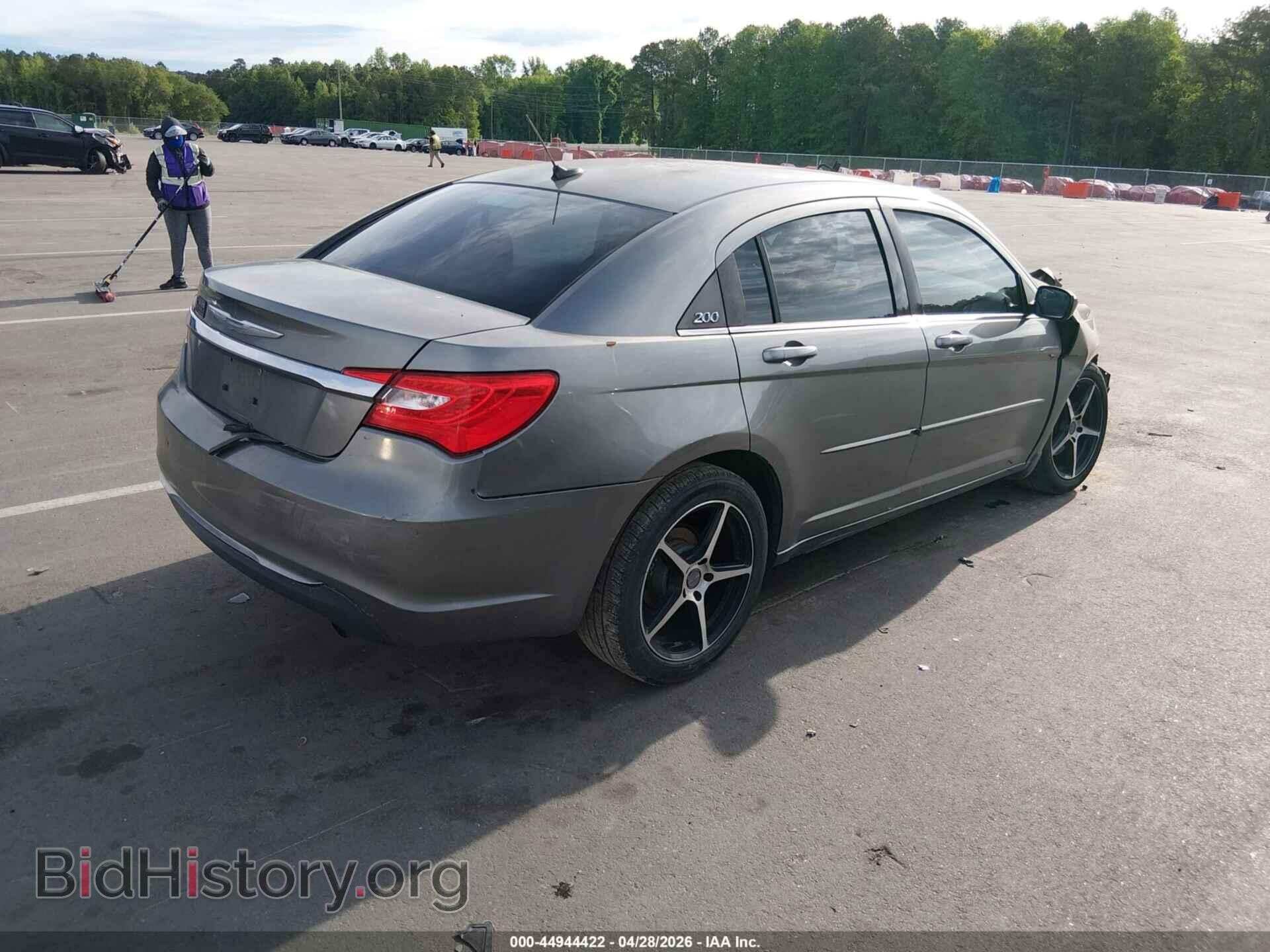 2012 CHRYSLER 200 - VIN: 1C3CCBABXCN240880 - Photo 4