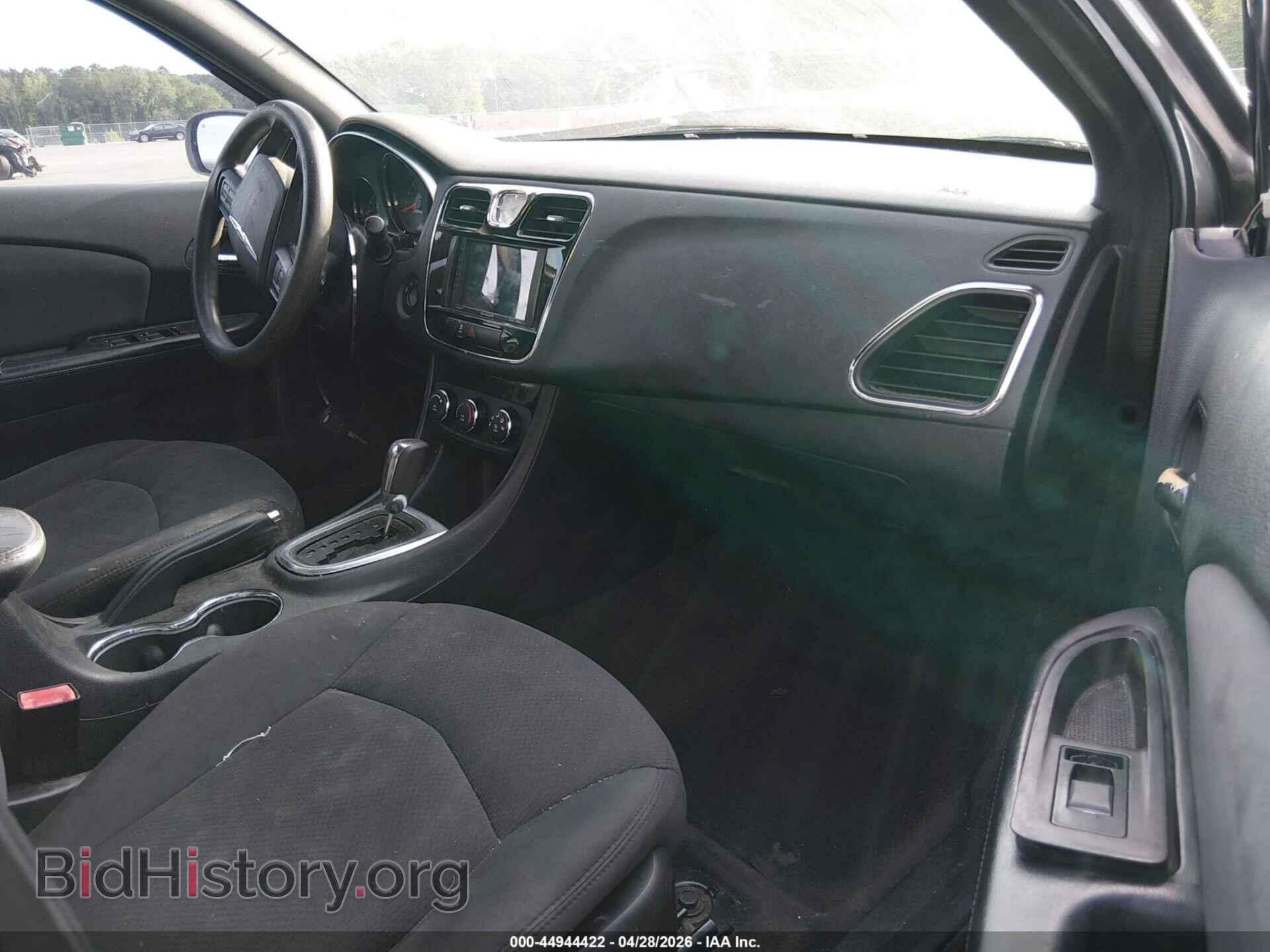 2012 CHRYSLER 200 - VIN: 1C3CCBABXCN240880 - Photo 5