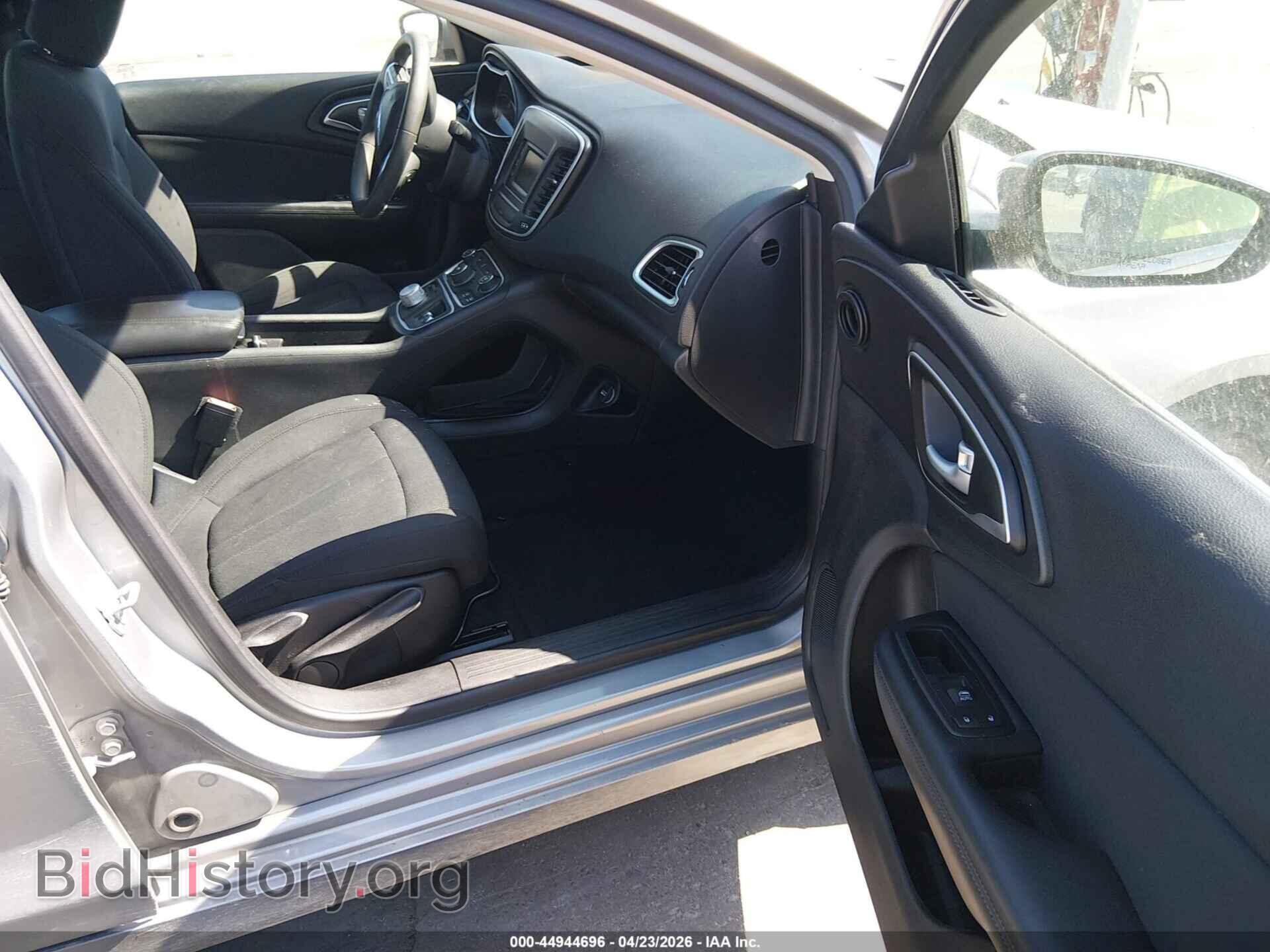 2015 CHRYSLER 200 - VIN: 1C3CCCAB8FN698590 - Фото 5