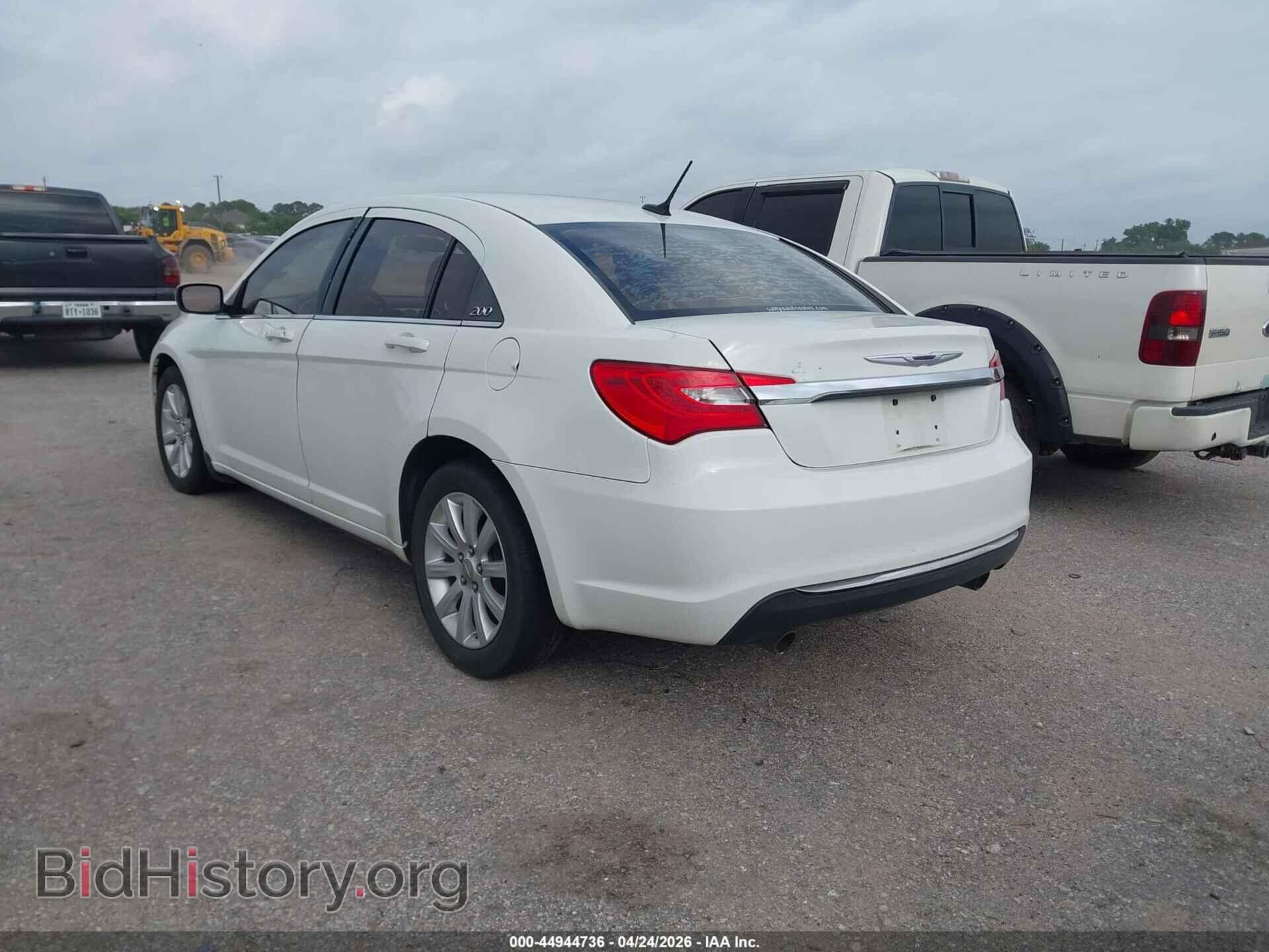 2011 CHRYSLER 200 - VIN: 1C3BC1FG9BN511453 - Фото 3