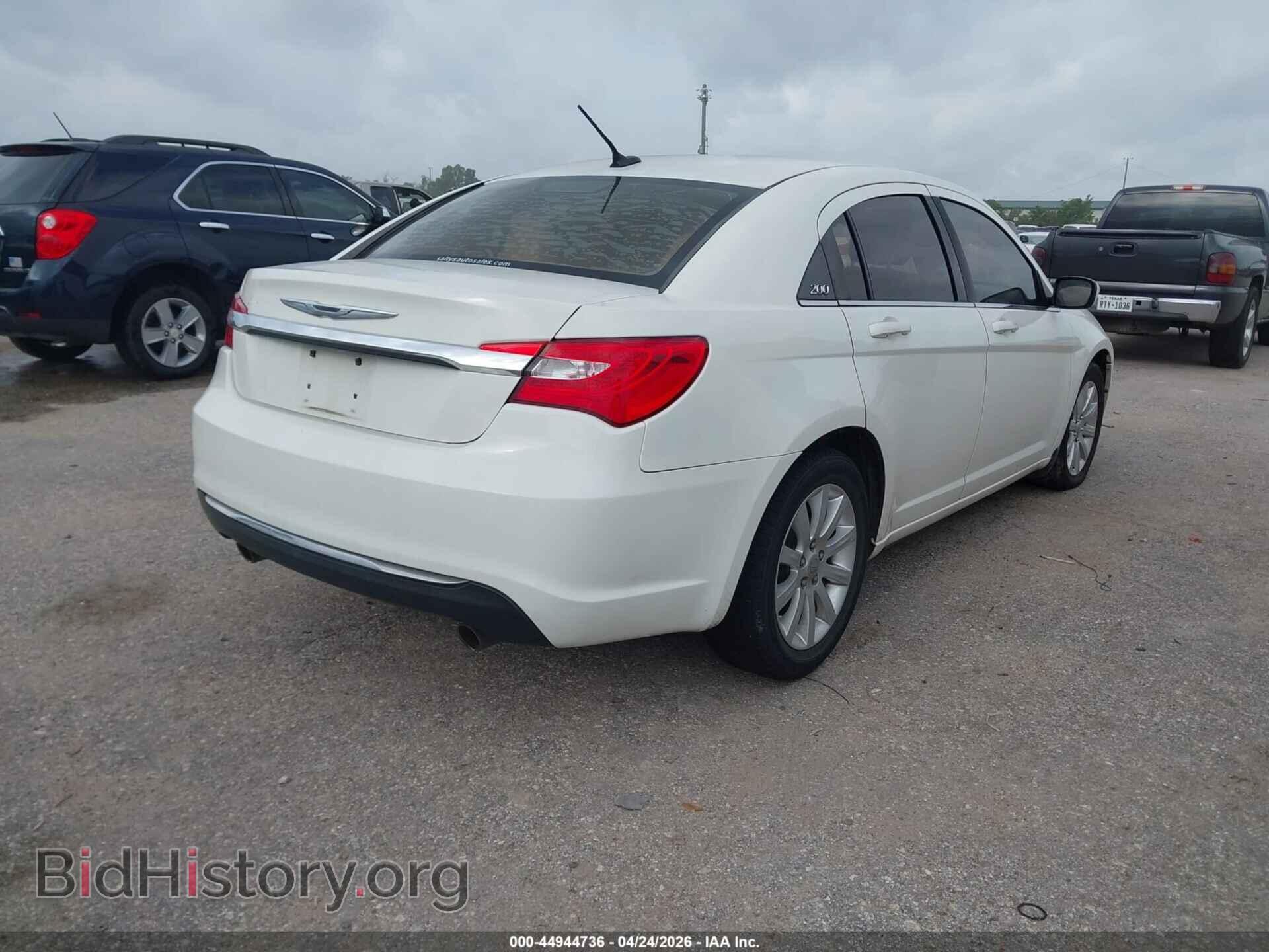 2011 CHRYSLER 200 - VIN: 1C3BC1FG9BN511453 - Фото 4
