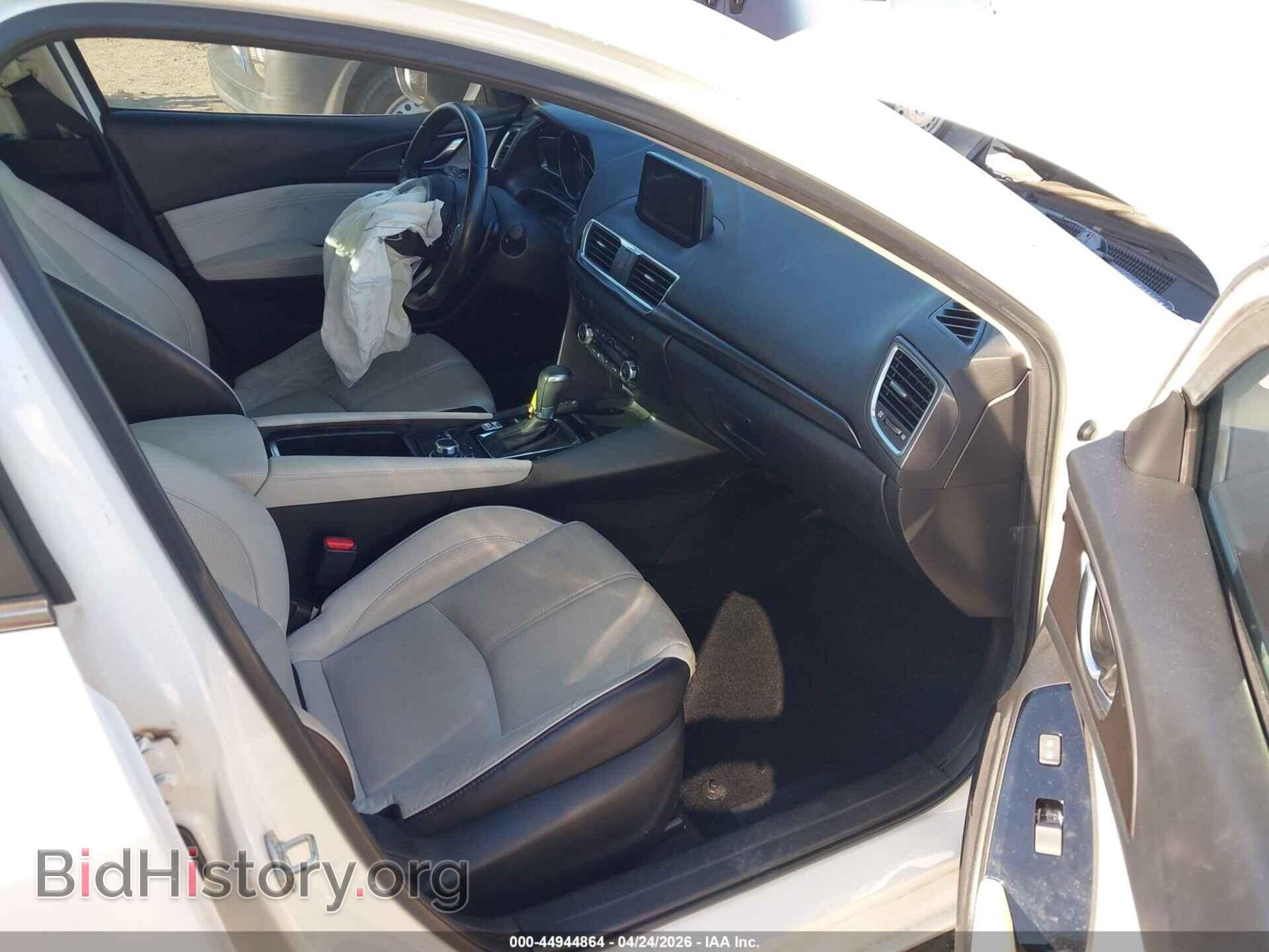 2018 MAZDA MAZDA3 - VIN: 3MZBN1W37JM190389 - Фото 5