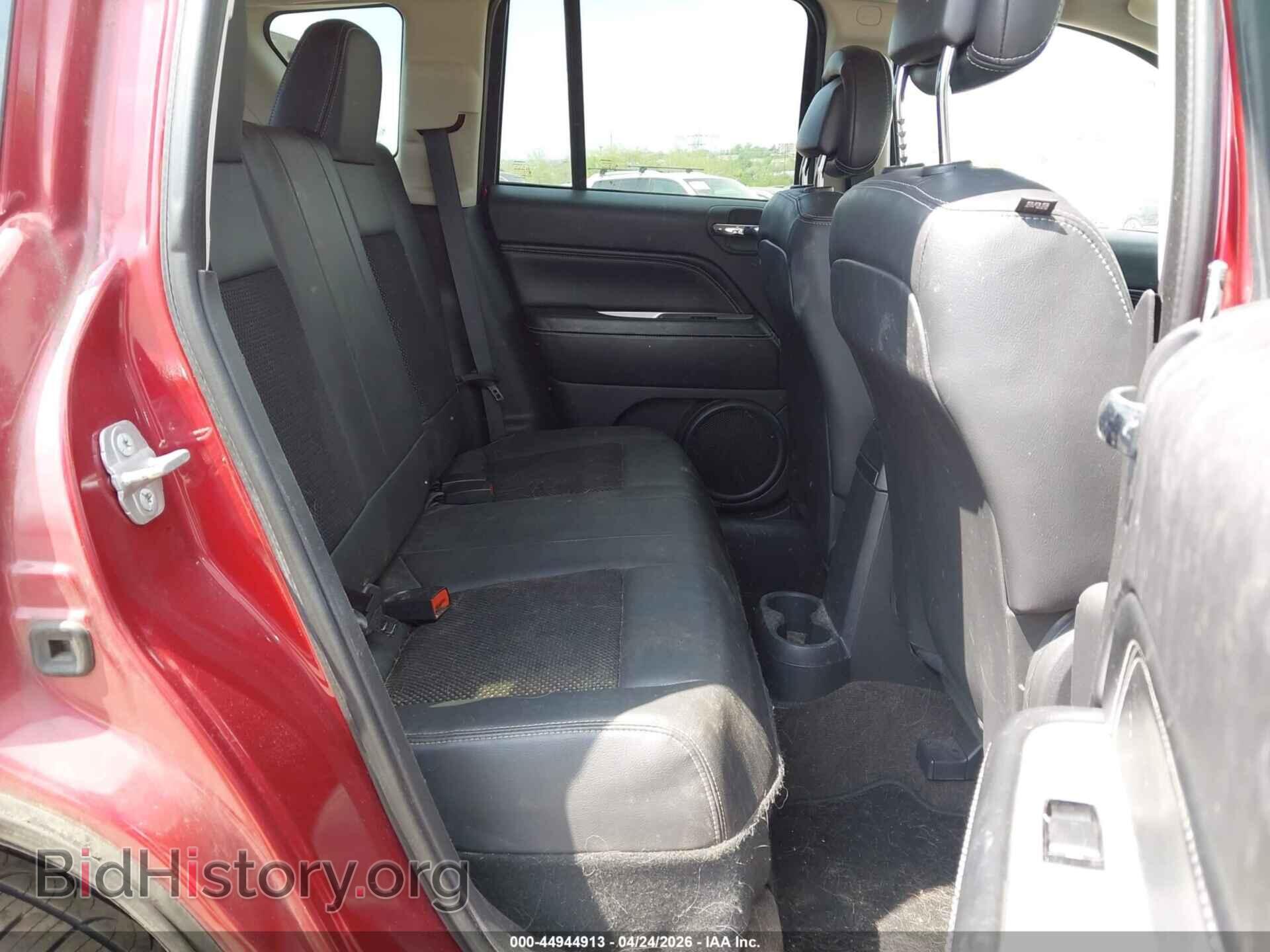 2014 JEEP COMPASS - VIN: 1C4NJDEBXED706879 - Photo 8
