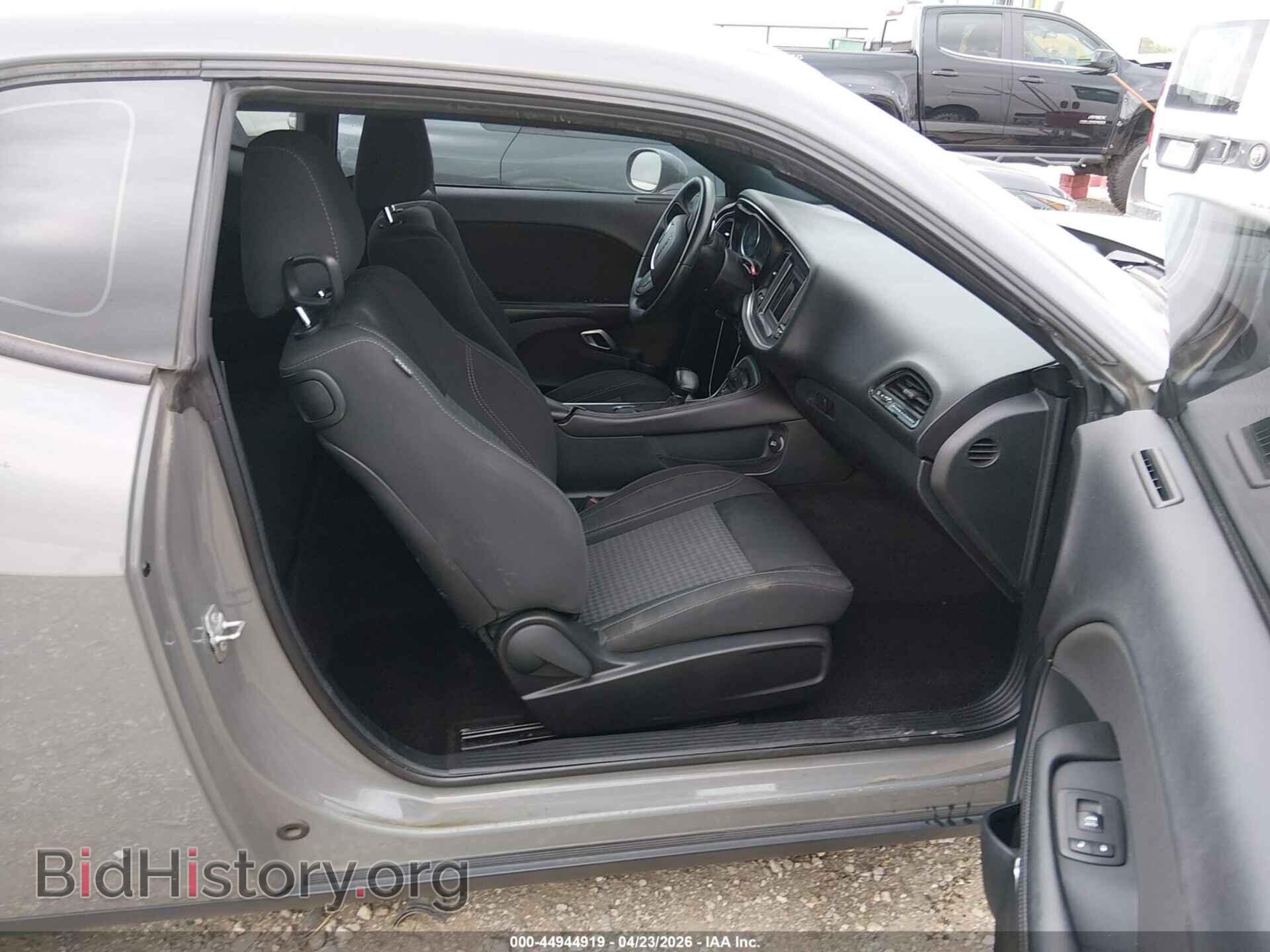2018 DODGE CHALLENGER - VIN: 2C3CDZAG3JH246351 - Photo 5