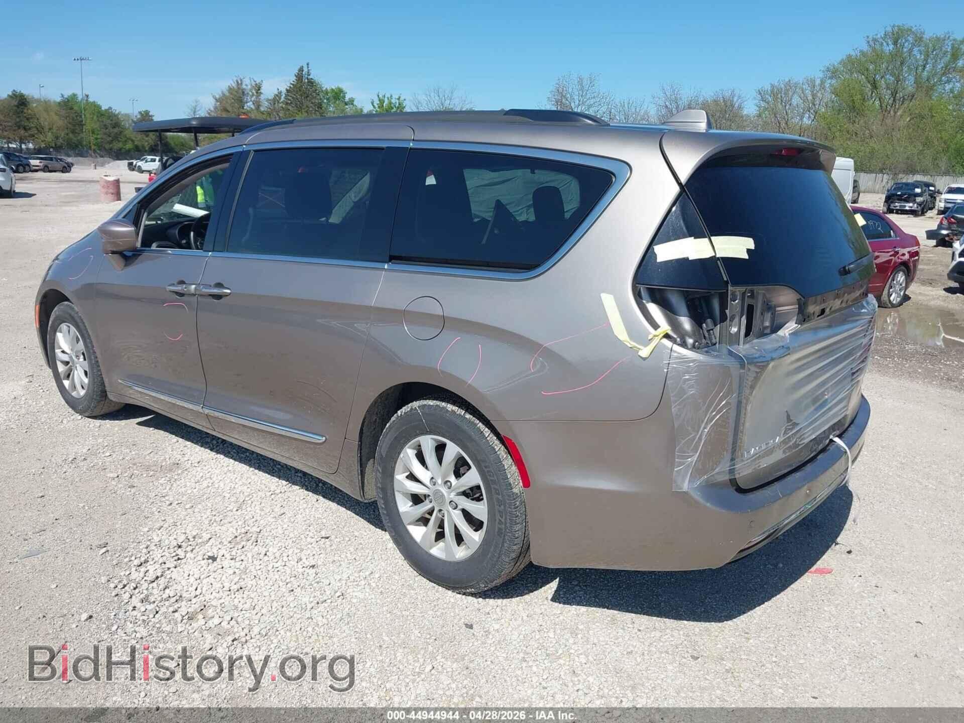 2017 CHRYSLER PACIFICA - VIN: 2C4RC1BG1HR654828 - Фото 3