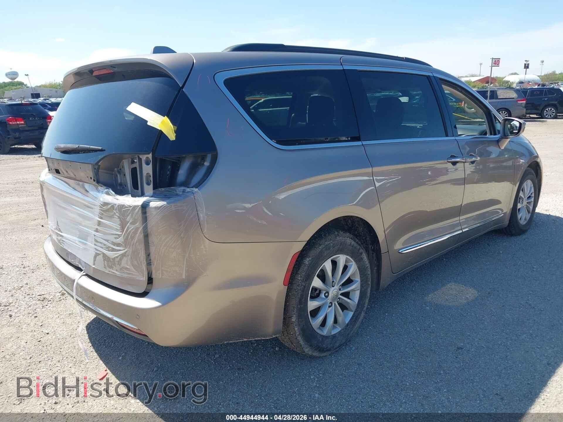 2017 CHRYSLER PACIFICA - VIN: 2C4RC1BG1HR654828 - Фото 4