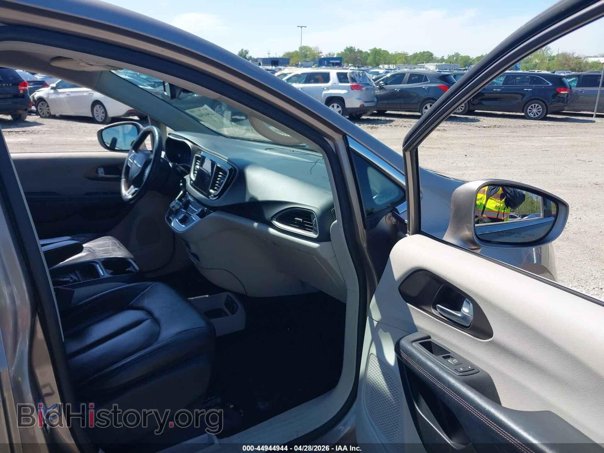2017 CHRYSLER PACIFICA - VIN: 2C4RC1BG1HR654828 - Фото 5