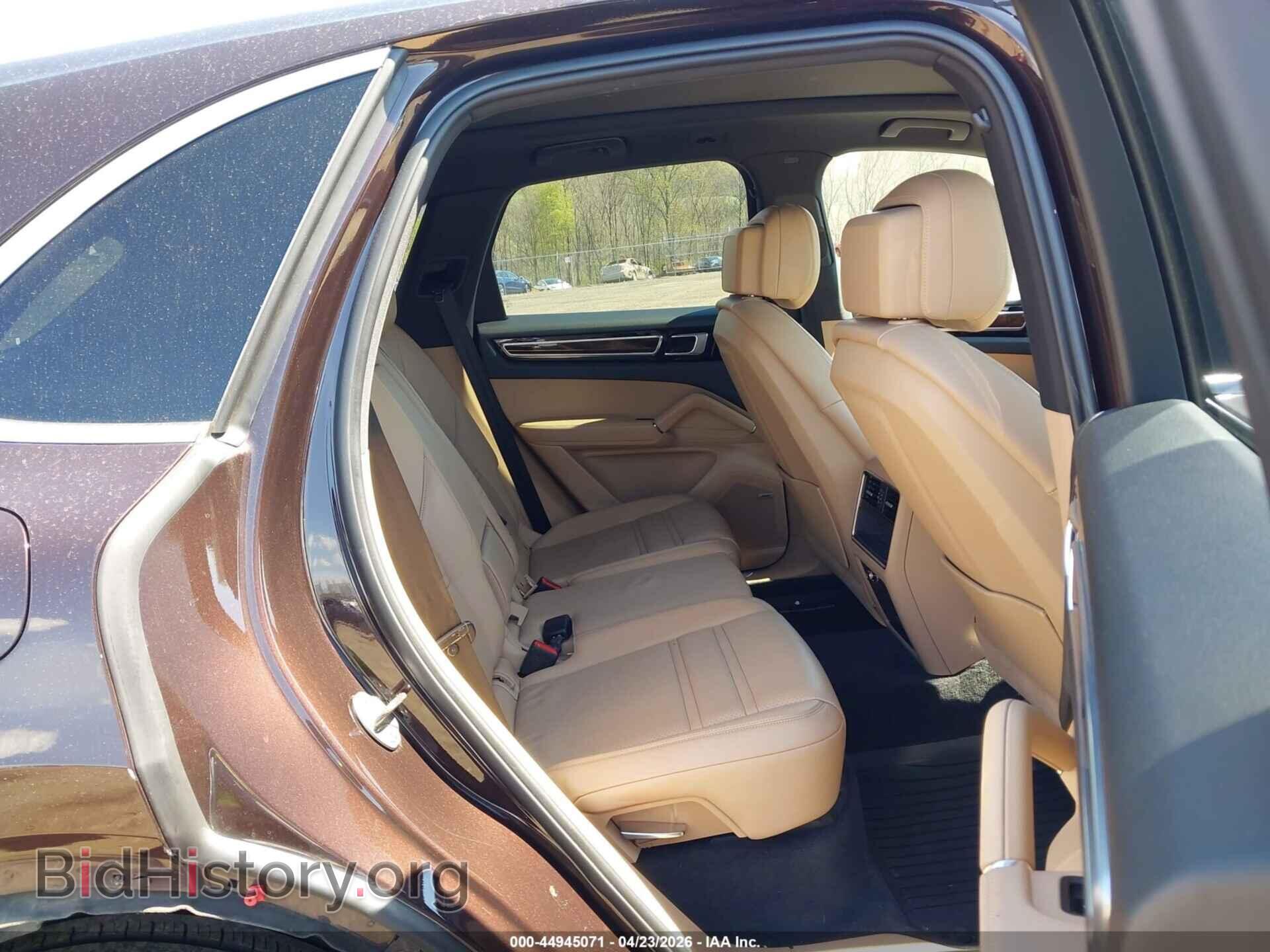 2019 PORSCHE CAYENNE - VIN: WP1AA2AY4KDA18867 - Photo 8