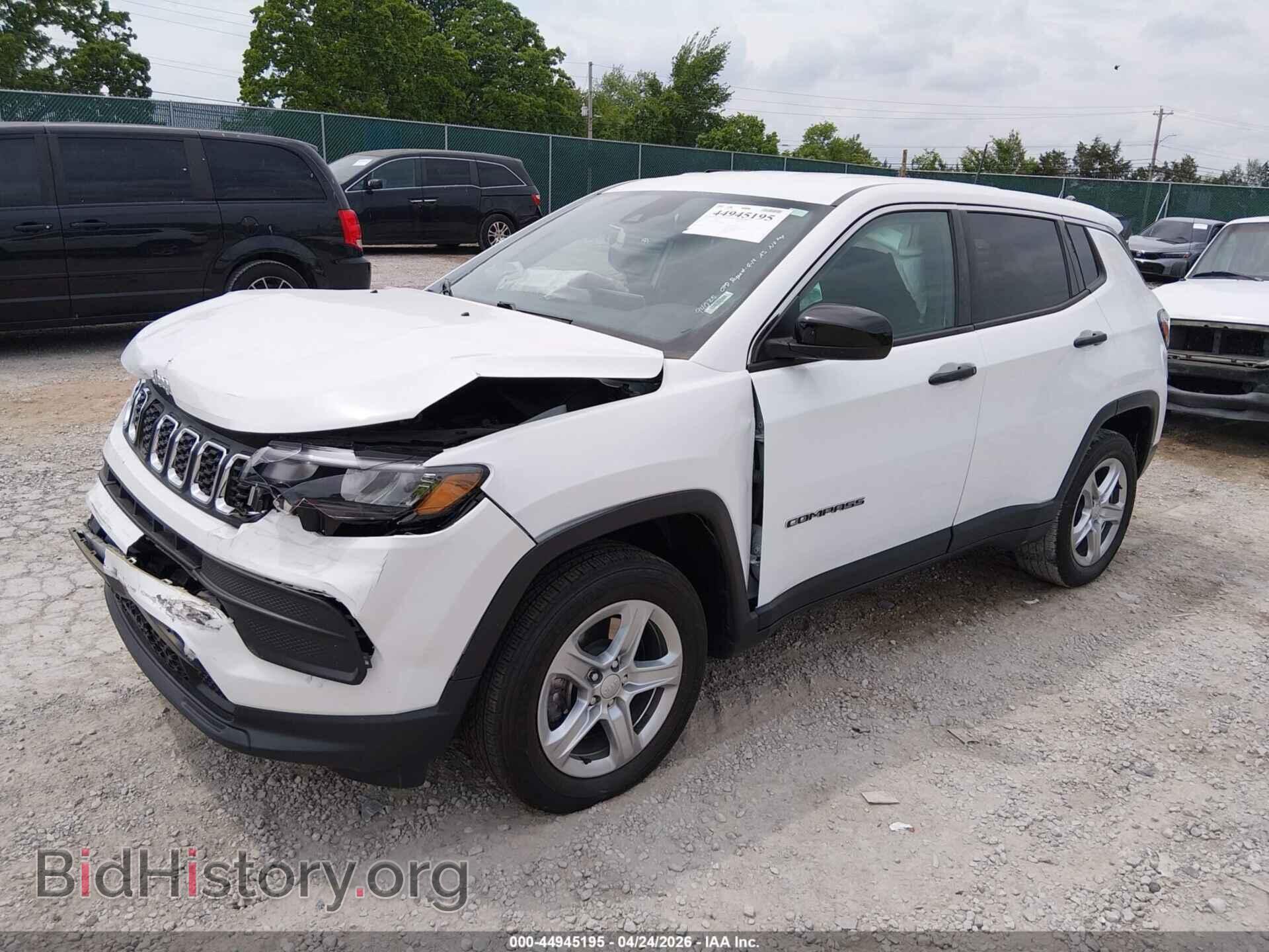 2024 JEEP COMPASS - VIN: 3C4NJDAN6RT104304 - Фото 2
