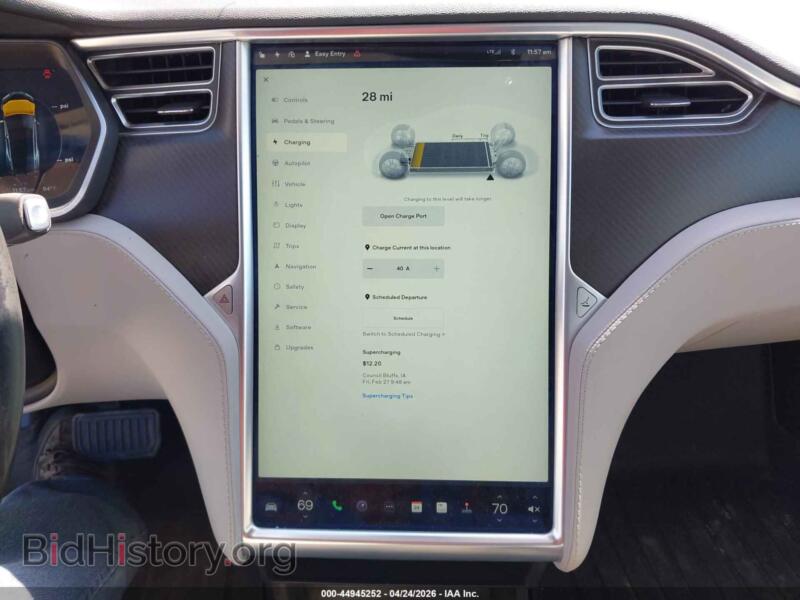 2015 Tesla MODEL S (VIN 5YJSA1H29FF097503) — photo 18 of 21
