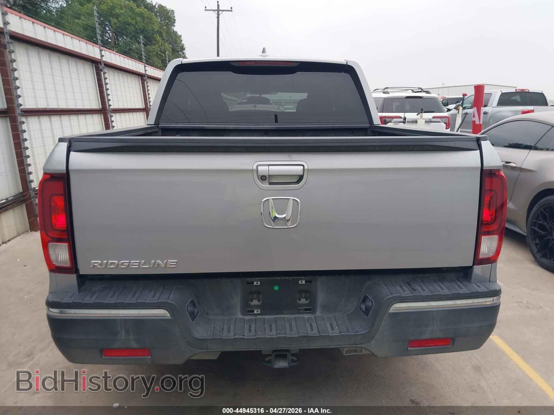 2017 HONDA RIDGELINE - VIN: 5FPYK2F48HB004675 - Photo 17