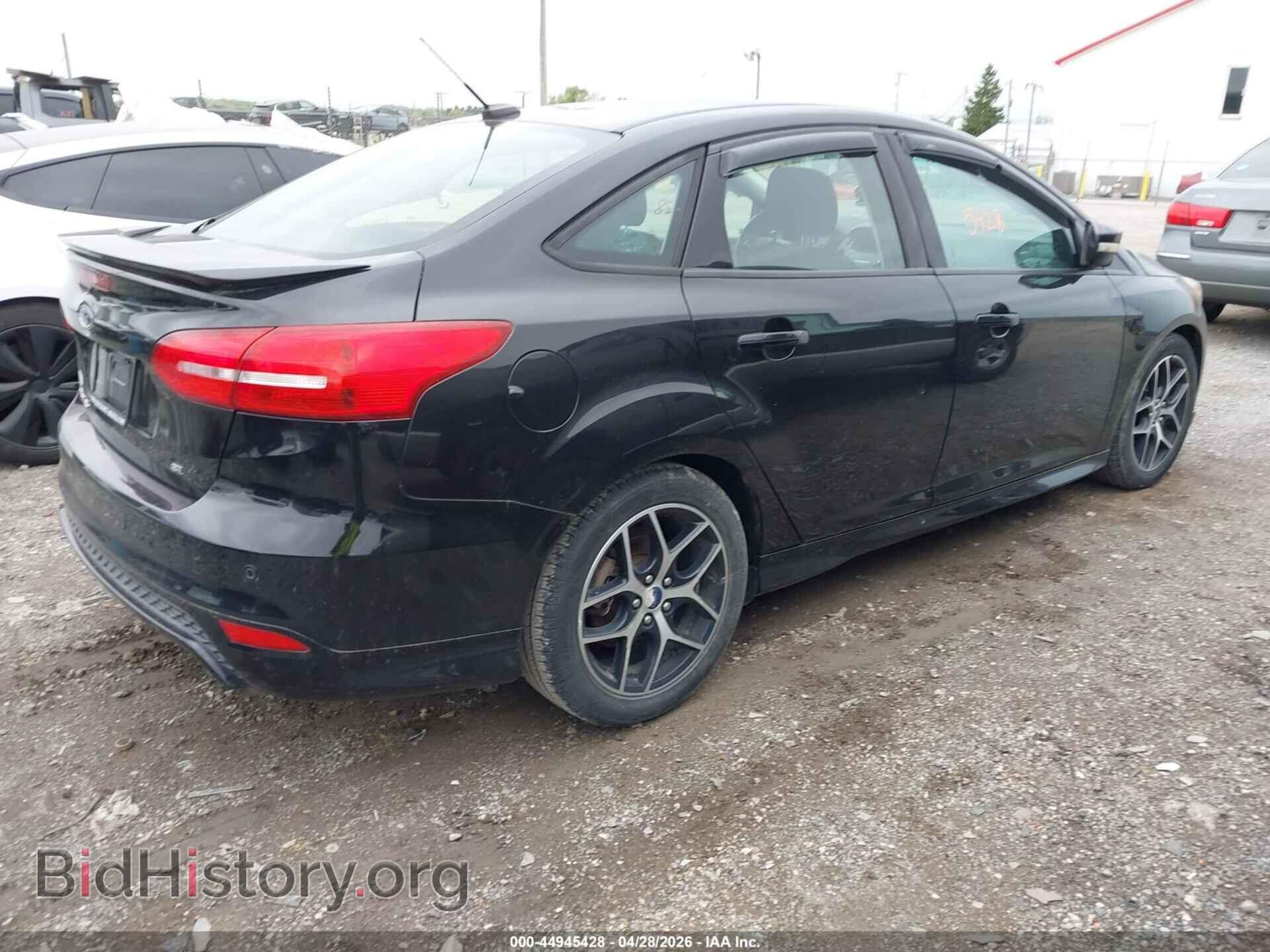 2016 FORD FOCUS - VIN: 1FADP3F27GL292316 - Photo 4