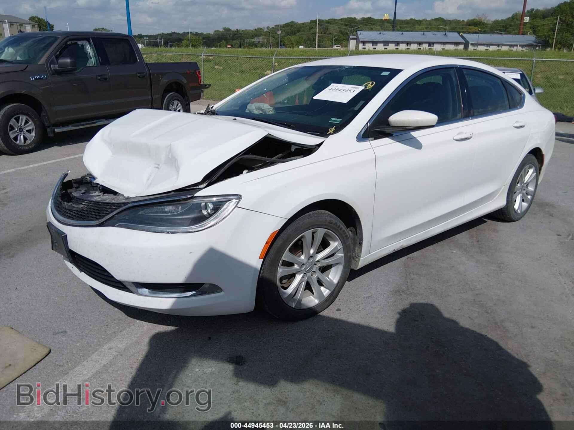 2015 CHRYSLER 200 - VIN: 1C3CCCAB8FN556062 - Фото 2