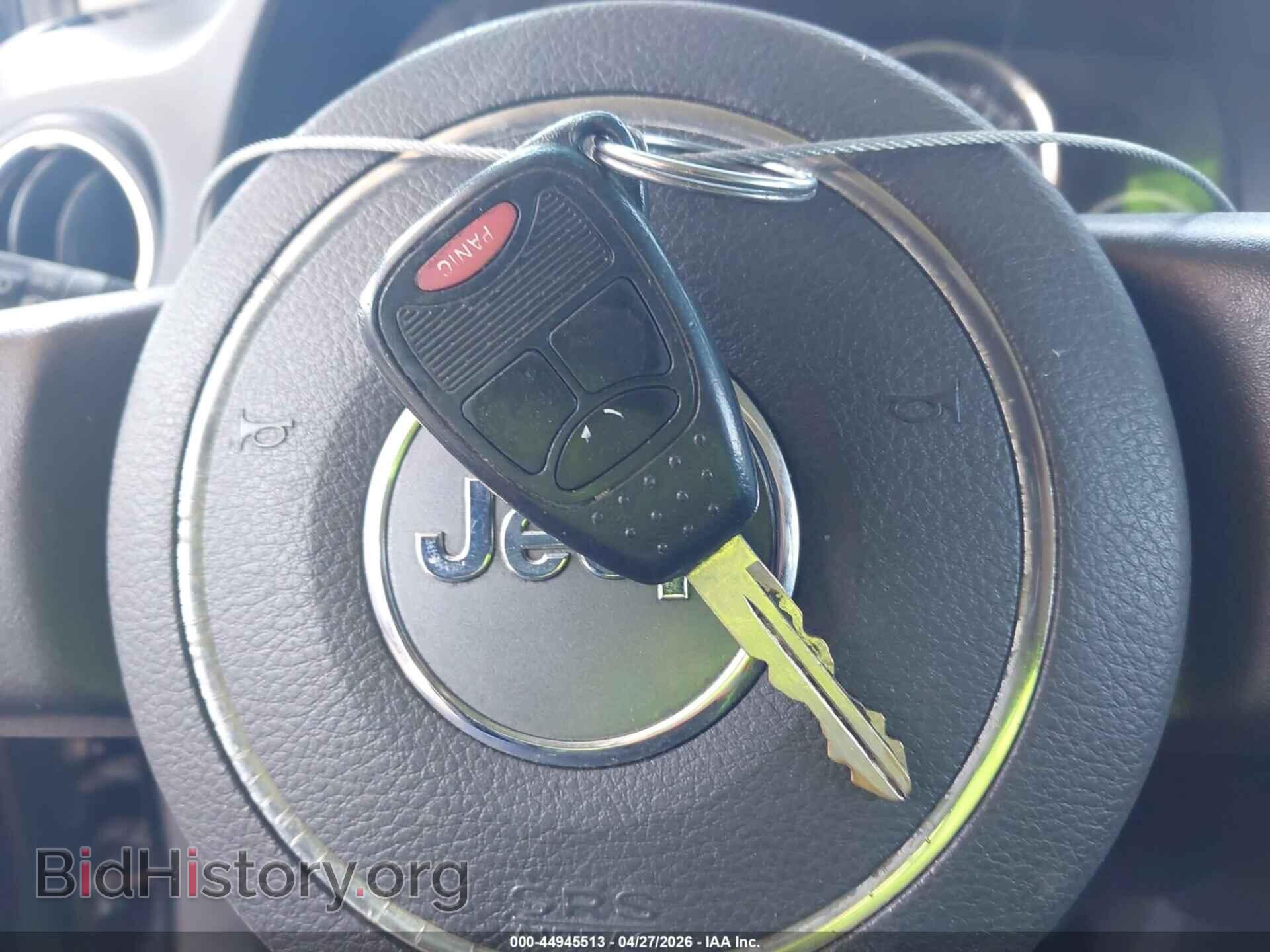 2014 JEEP COMPASS - VIN: 1C4NJDEB4ED617096 - Photo 11