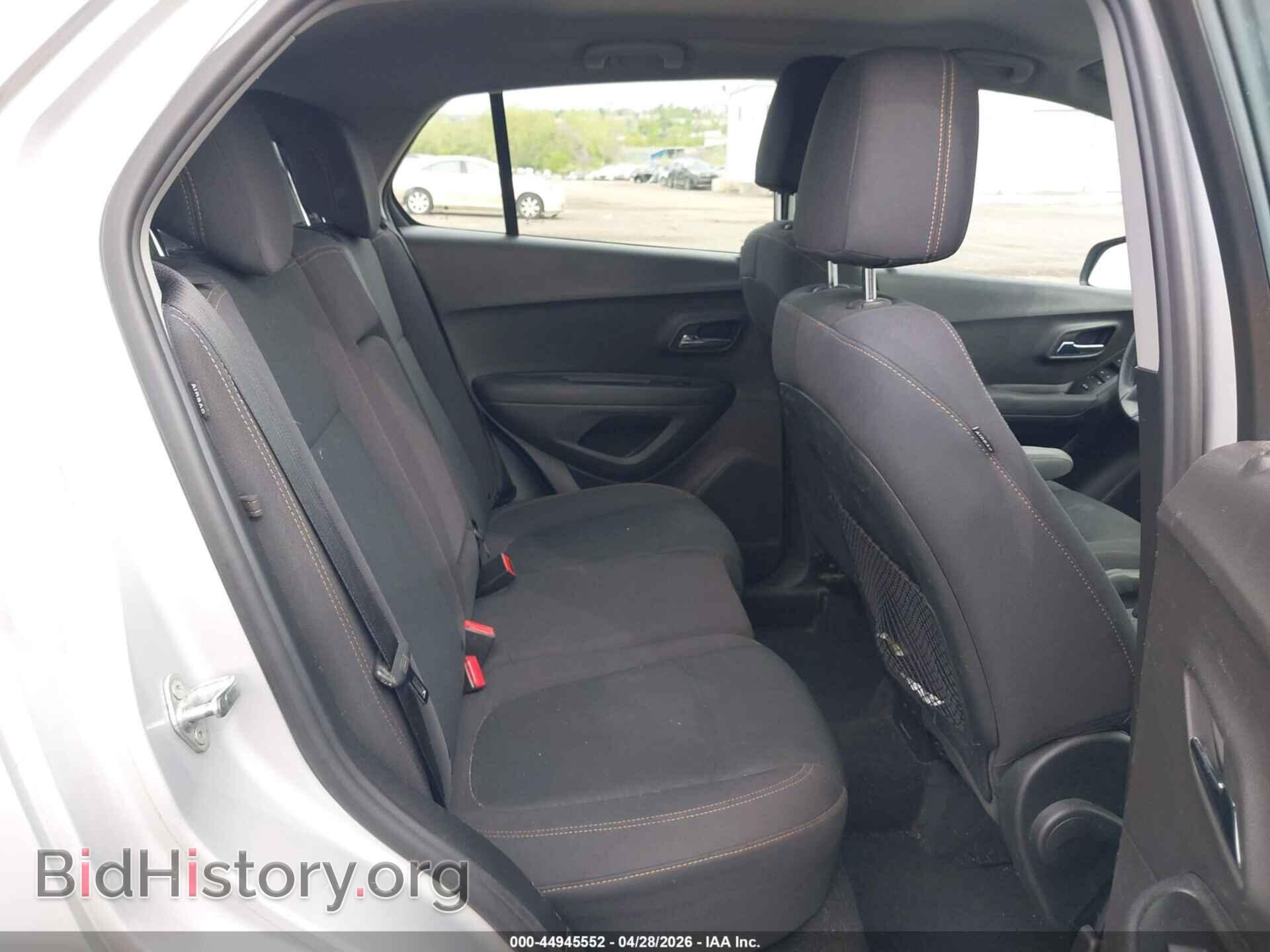 2017 CHEVROLET TRAX - VIN: 3GNCJKSB3HL283441 - Photo 8