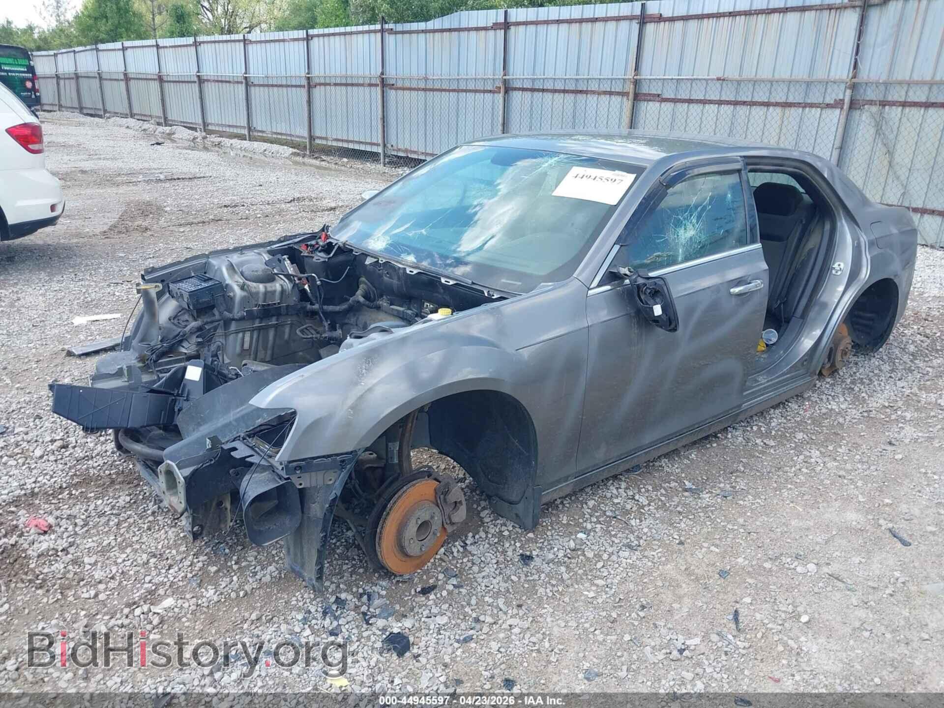 2012 CHRYSLER 300 - VIN: 2C3CCACG8CH155032 - Фото 2
