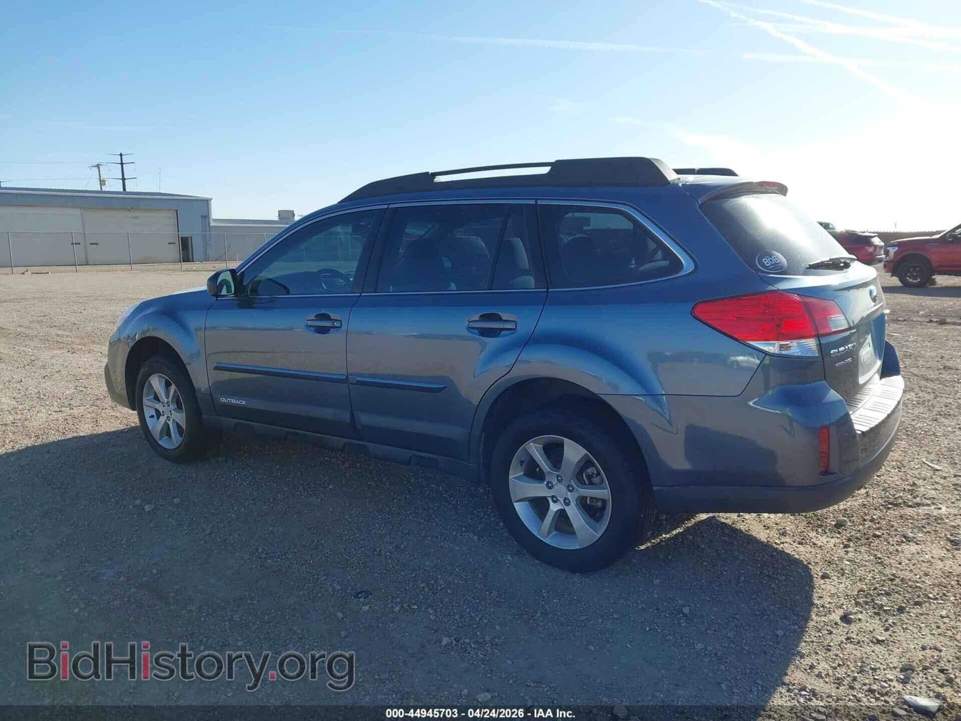 2014 SUBARU OUTBACK - VIN: 4S4BRCAC2E3214918 - Photo 14