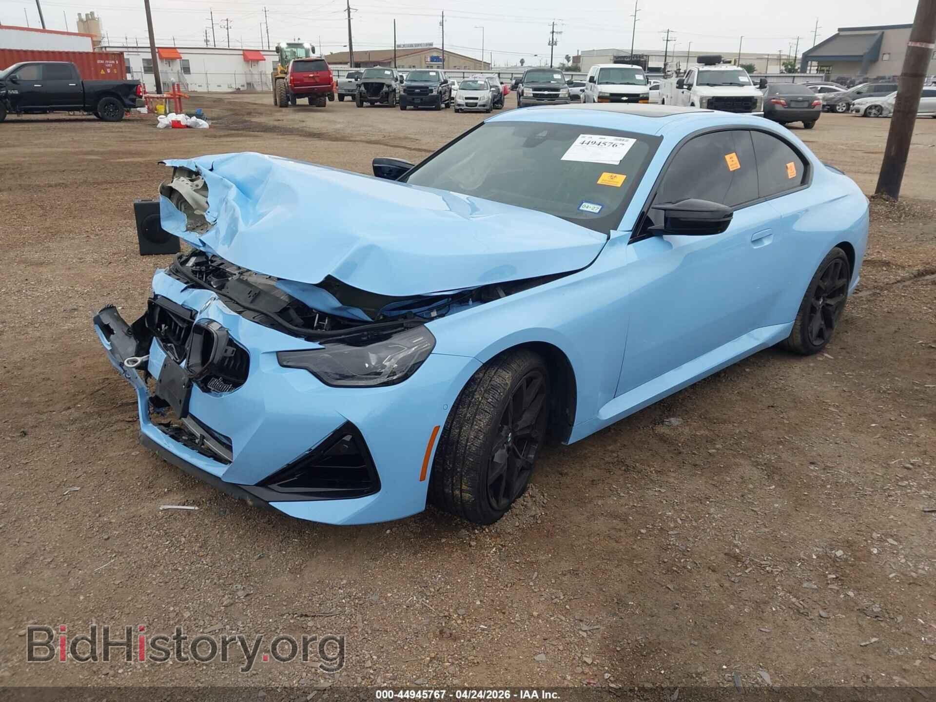 2025 BMW M240 - VIN: 3MW43CM09S8F42885 - Фото 2