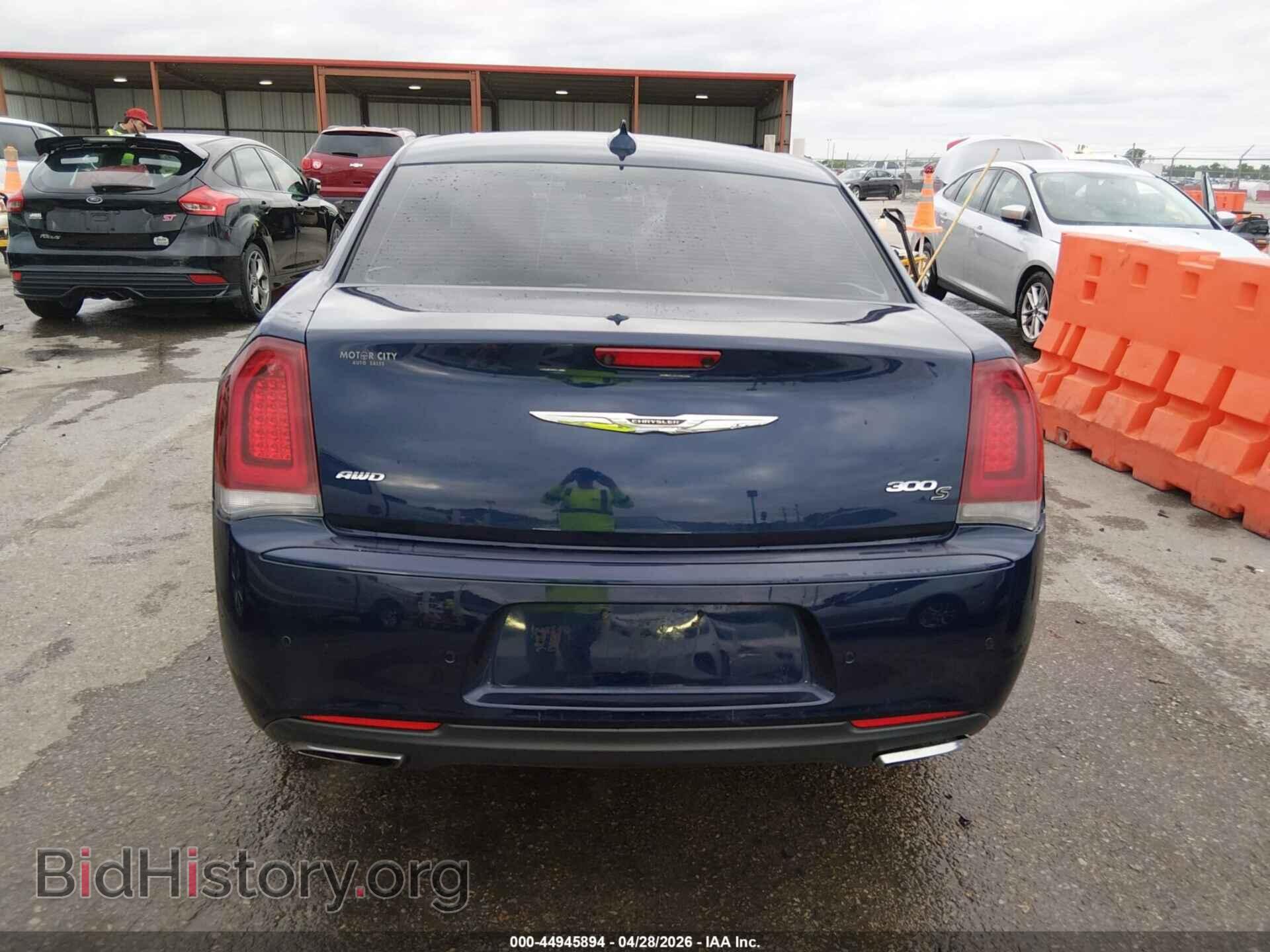 2016 CHRYSLER 300 - VIN: 2C3CCAGG2GH208887 - Photo 16