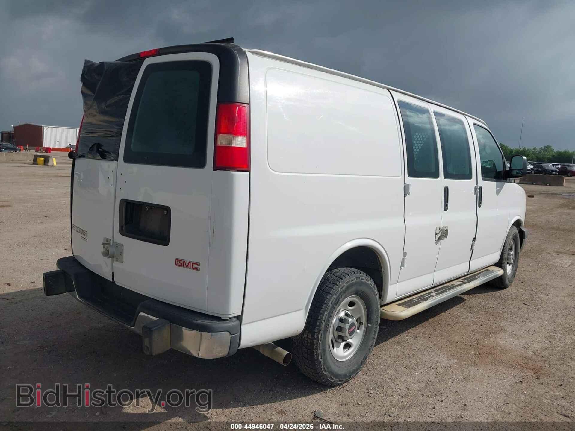 2015 GMC SAVANA 2500 - VIN: 1GTW7FCF5F1904888 - Фото 4