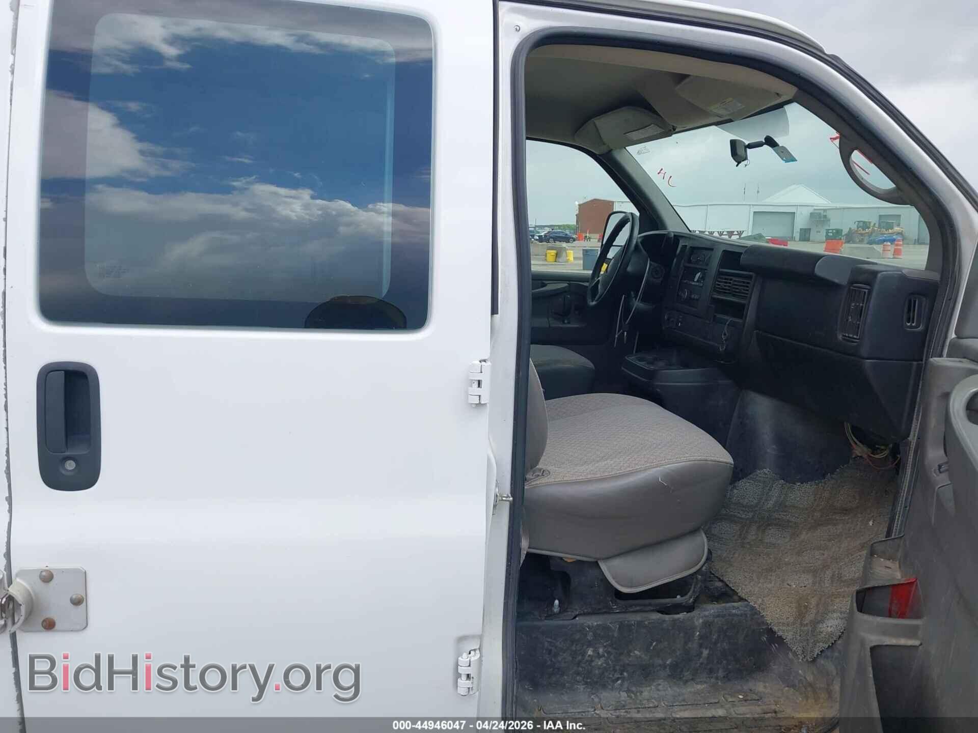 2015 GMC SAVANA 2500 - VIN: 1GTW7FCF5F1904888 - Фото 5