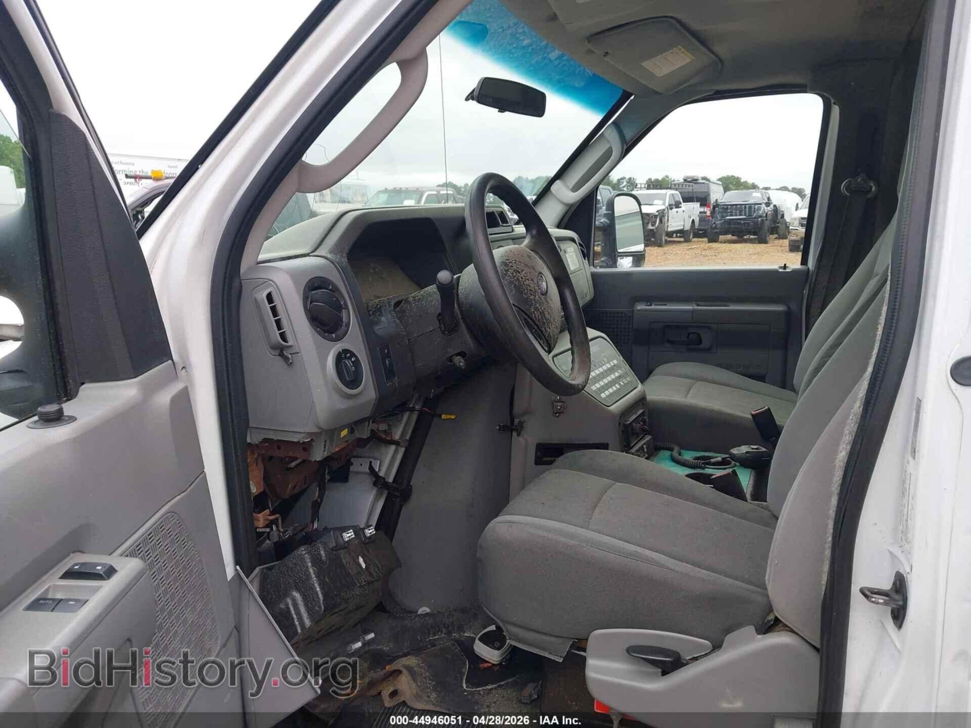 2011 FORD E-350 CUTAWAY - VIN: 1FDWE3FS8BDB00117 - Фото 6