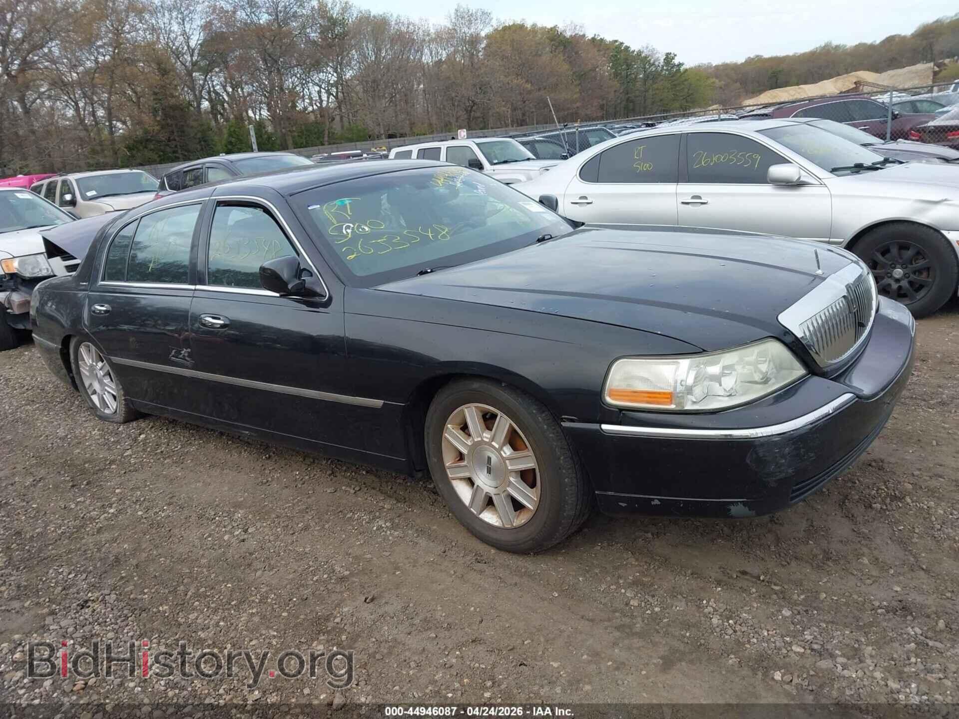Photo 2LNBL8EV9BX752573 - LINCOLN TOWN CAR 2011