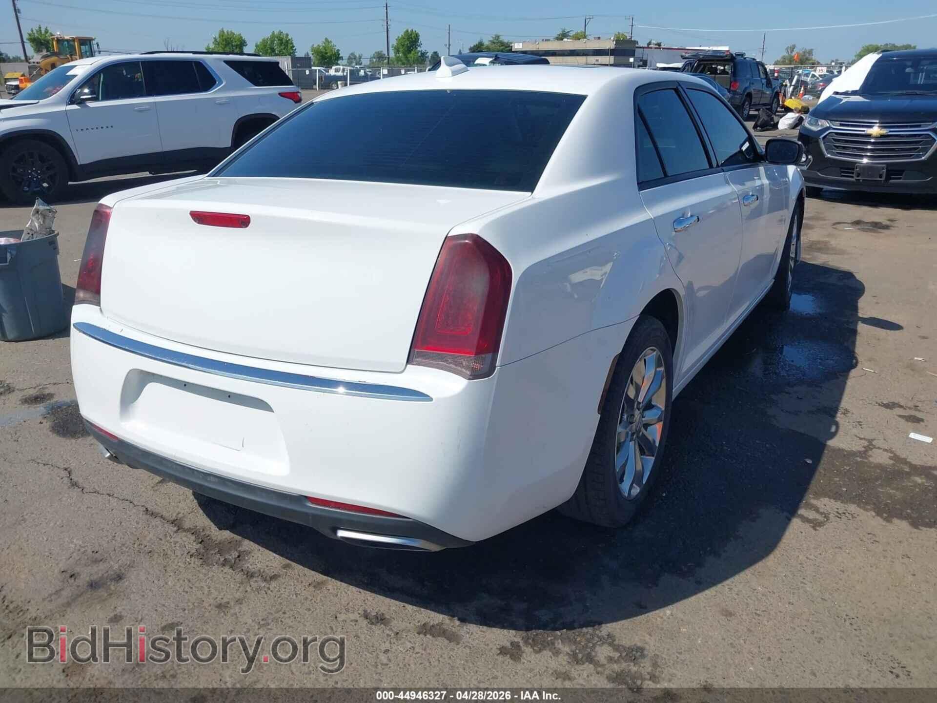 2016 CHRYSLER 300C - VIN: 2C3CCAKG5GH192319 - Фото 4