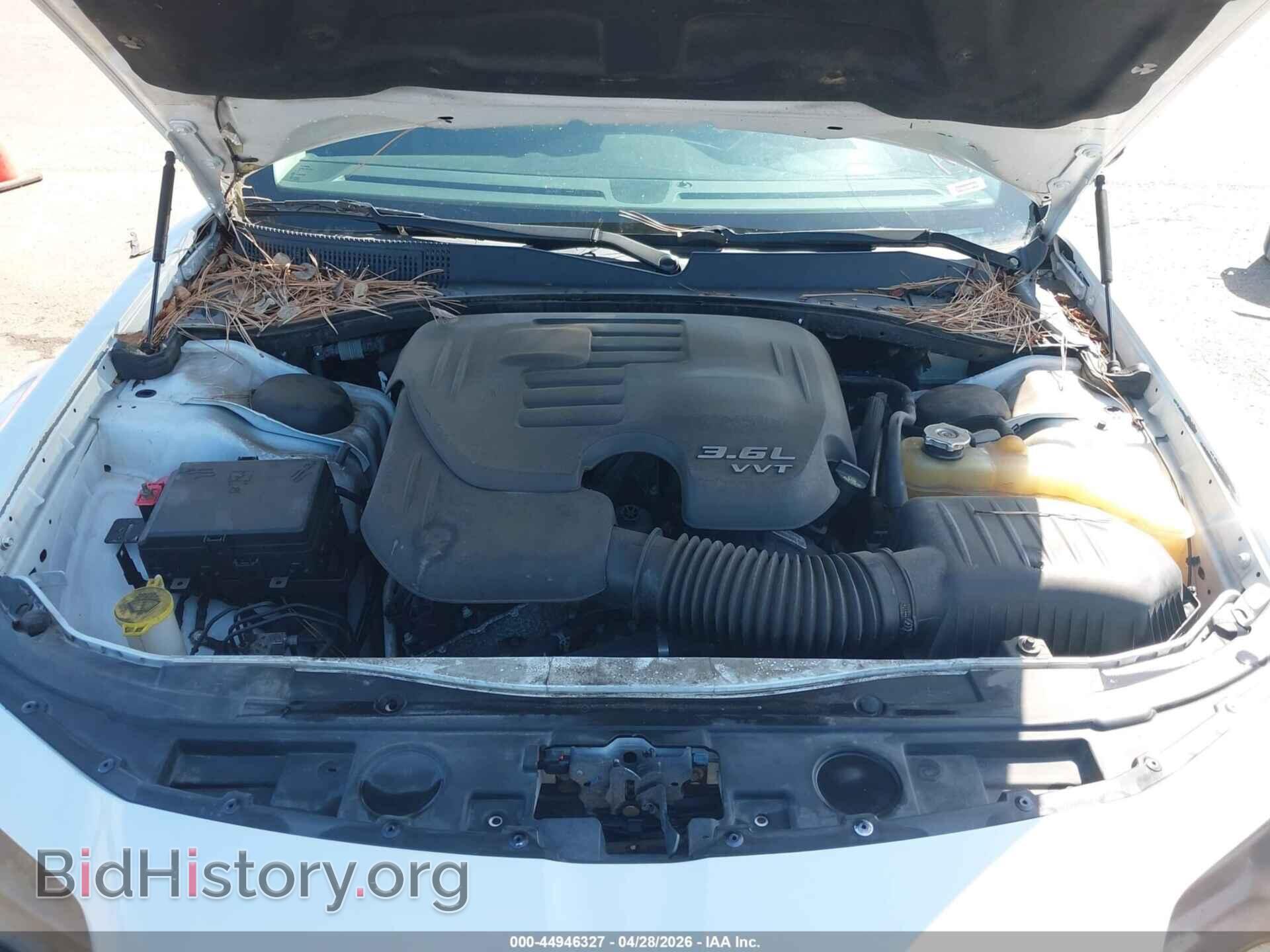 2016 CHRYSLER 300C - VIN: 2C3CCAKG5GH192319 - Фото 10