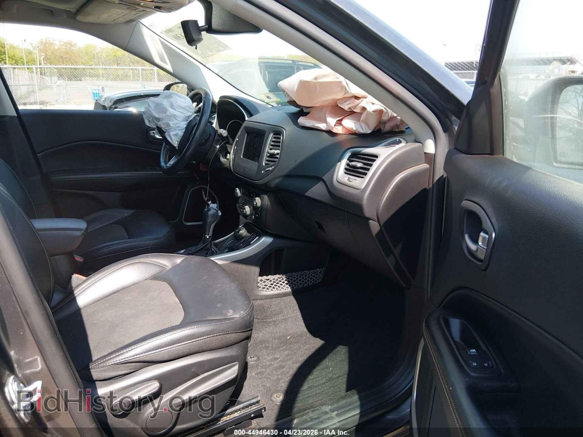 2019 JEEP COMPASS - VIN: 3C4NJDBB4KT828406 - Фото 5