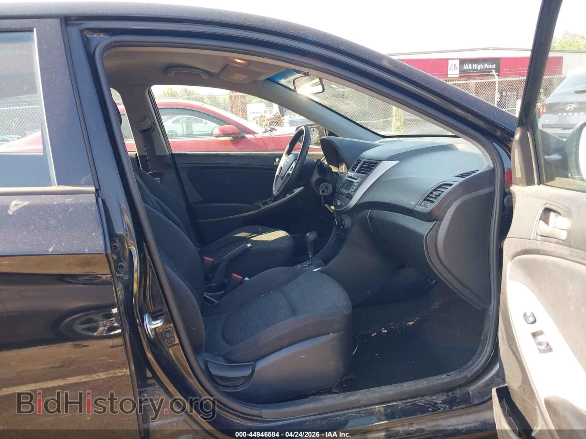 2017 HYUNDAI ACCENT - VIN: KMHCT5AE5HU363342 - Фото 5